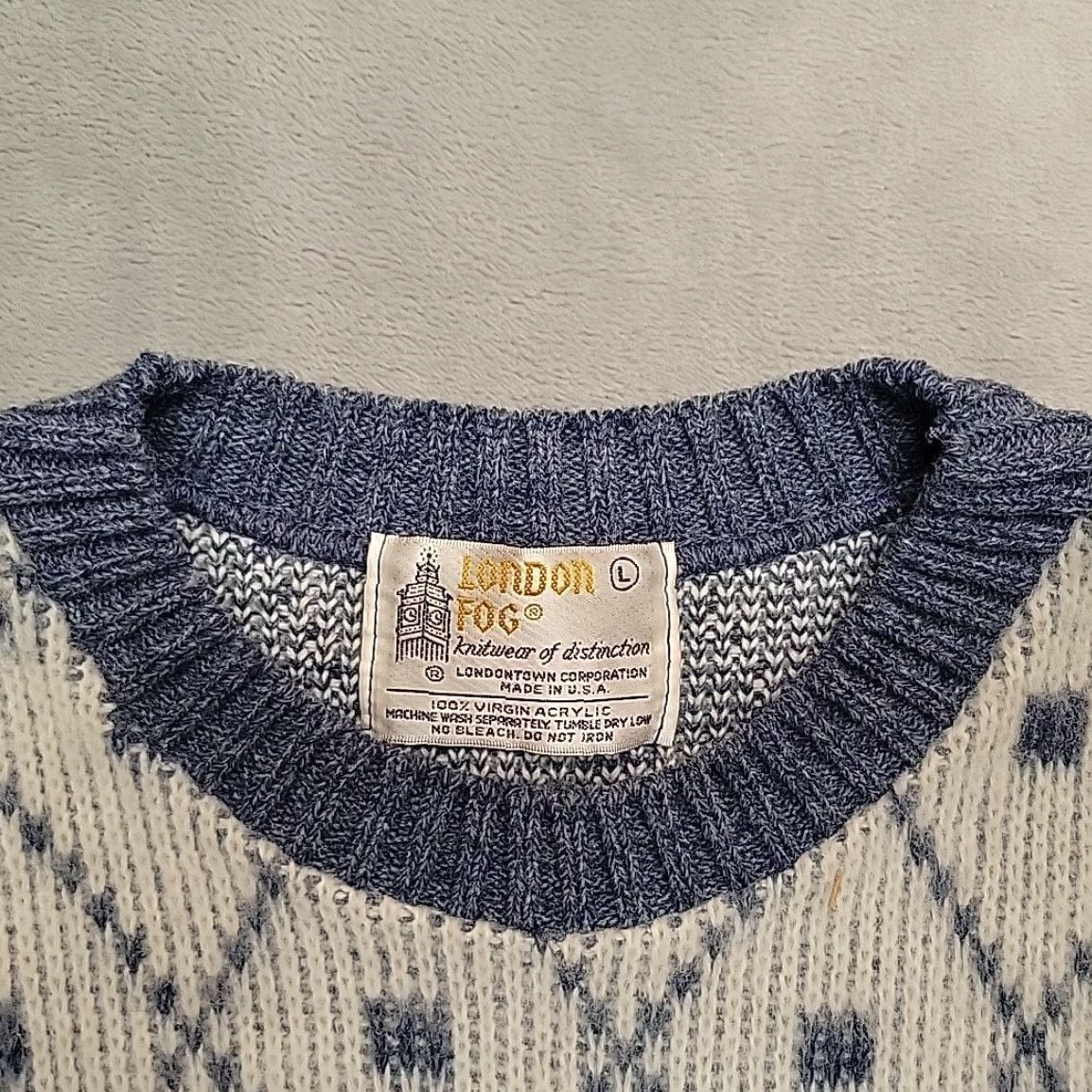London Fog VINTAGE London Fog Sweater Mens L Blue White Geometric Knit Grandpa Made USA Vintage Size US L / EU 52-54 / 3 - 4 Thumbnail