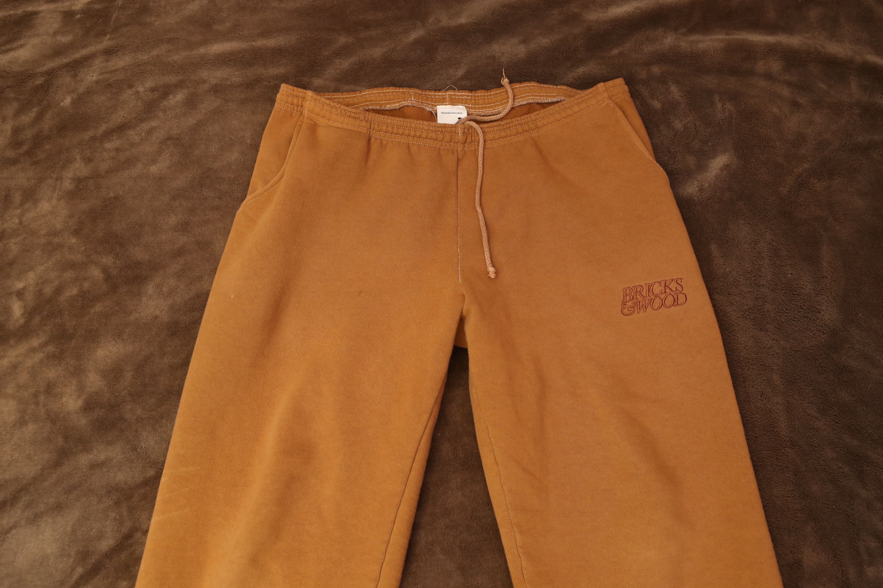 Bricks & Wood Bricks & Wood Heavyweight Relaxed Fit Logo Sweatpants (XL) Size US 36 / EU 52 - 3 Thumbnail