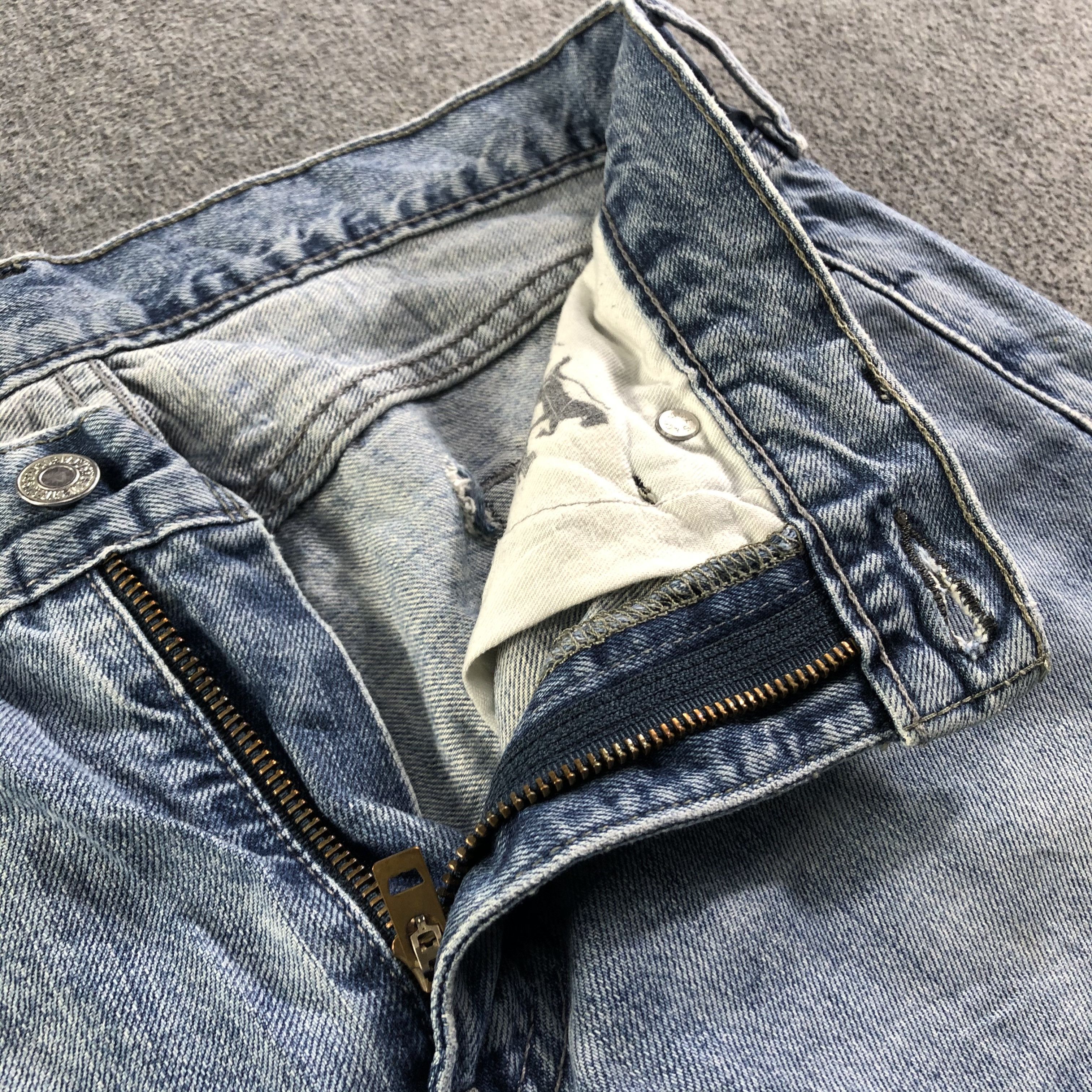 Levi's Vintage Light Wash Levis 514 Jeans-J3482 Size 33" - 10 Thumbnail