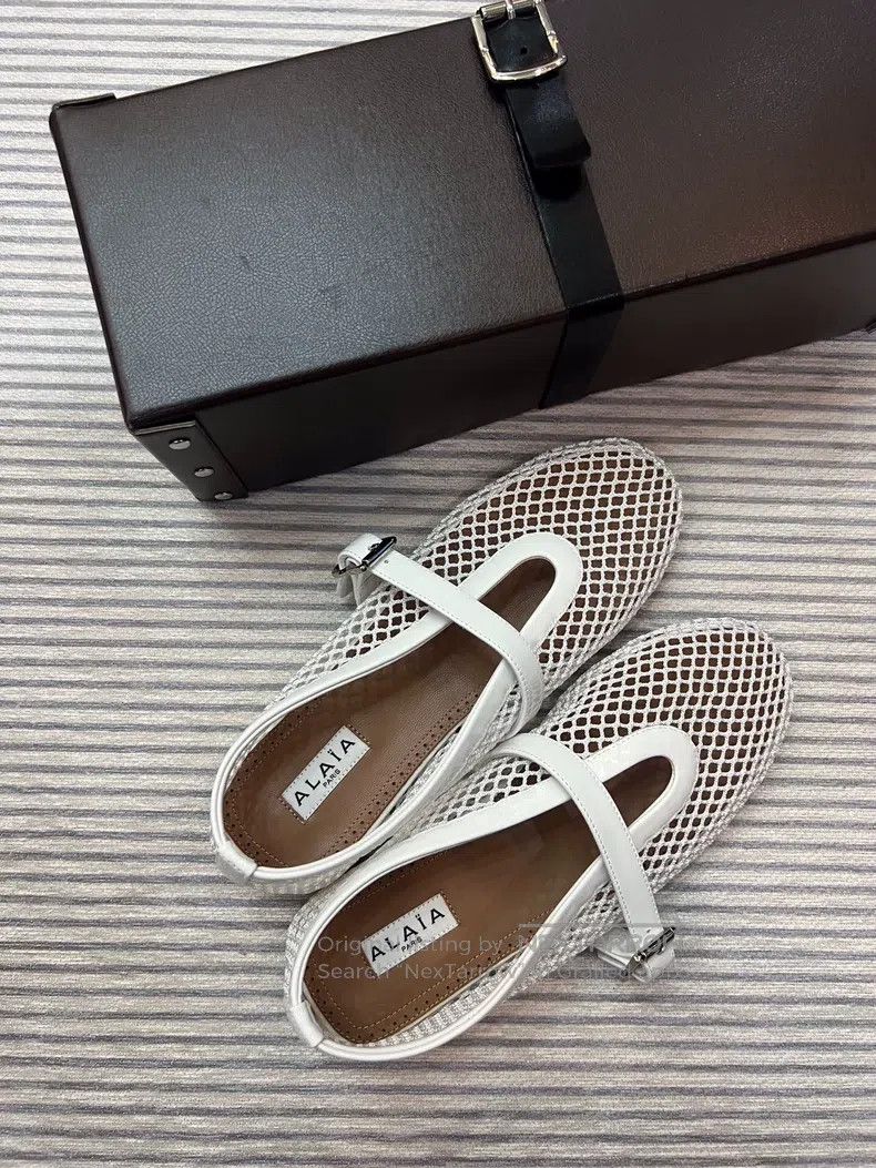 Alaia Alaia White Net Women's Dance Flat Shoes Size US 6.5 / IT 36.5 - 6 Thumbnail