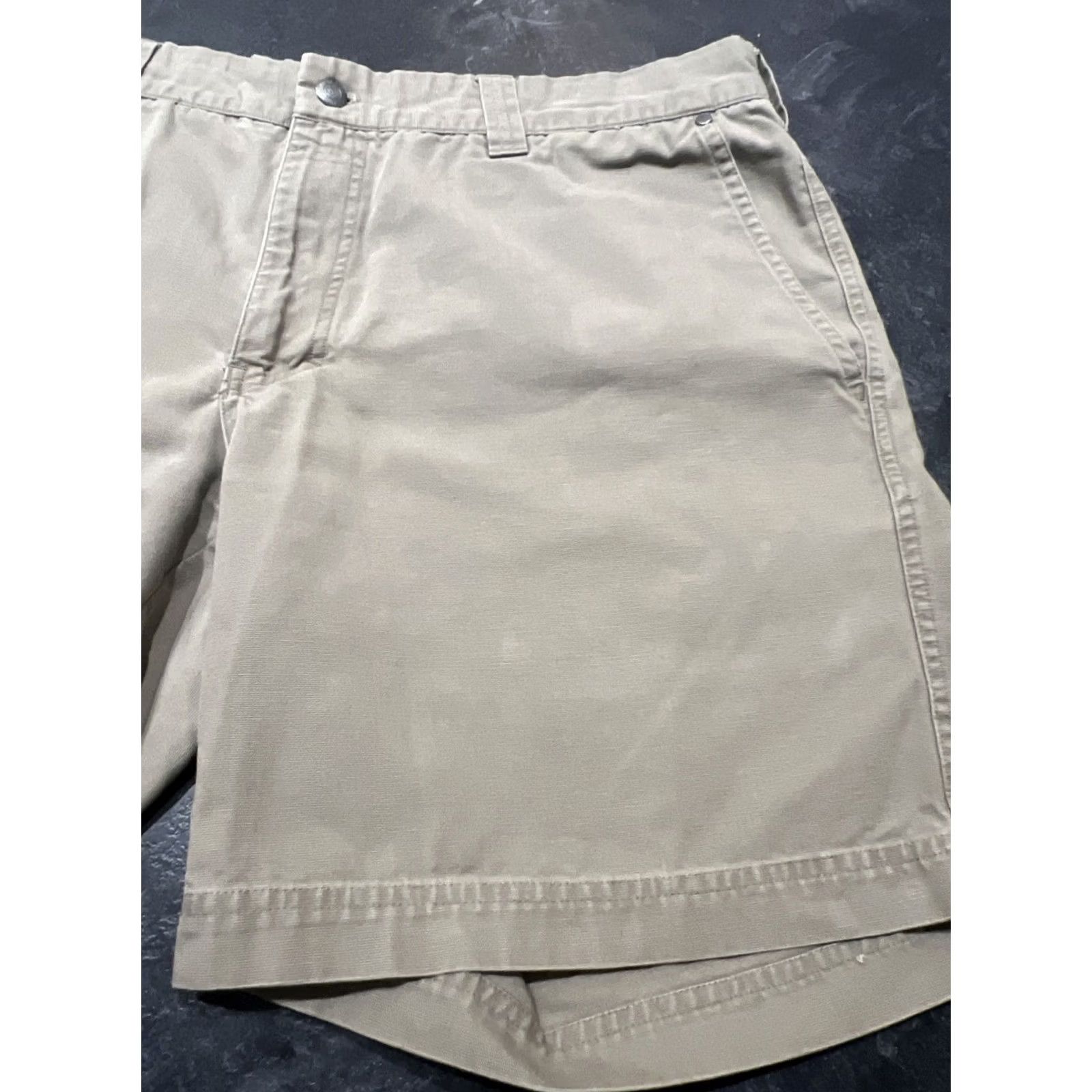Vintage Columbia Cargo Shorts Mens Beige 36W 8L Cotton Flat Front Pockets Logo Casual Outdoor Regular Size 36-Inch 8-Inseam Size US 36 / EU 52 - 3 Thumbnail