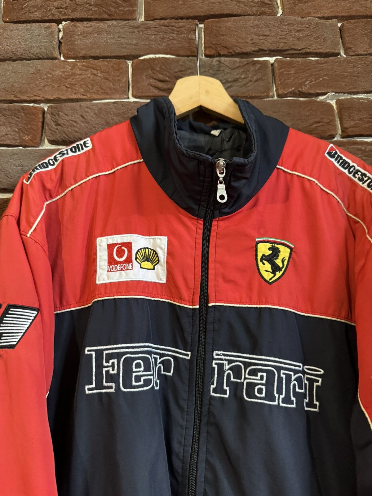 Ferrari Vintage Y2k Ferrari Racing Formula One Rare Hype Jacket Size US L / EU 52-54 / 3 - 3 Thumbnail
