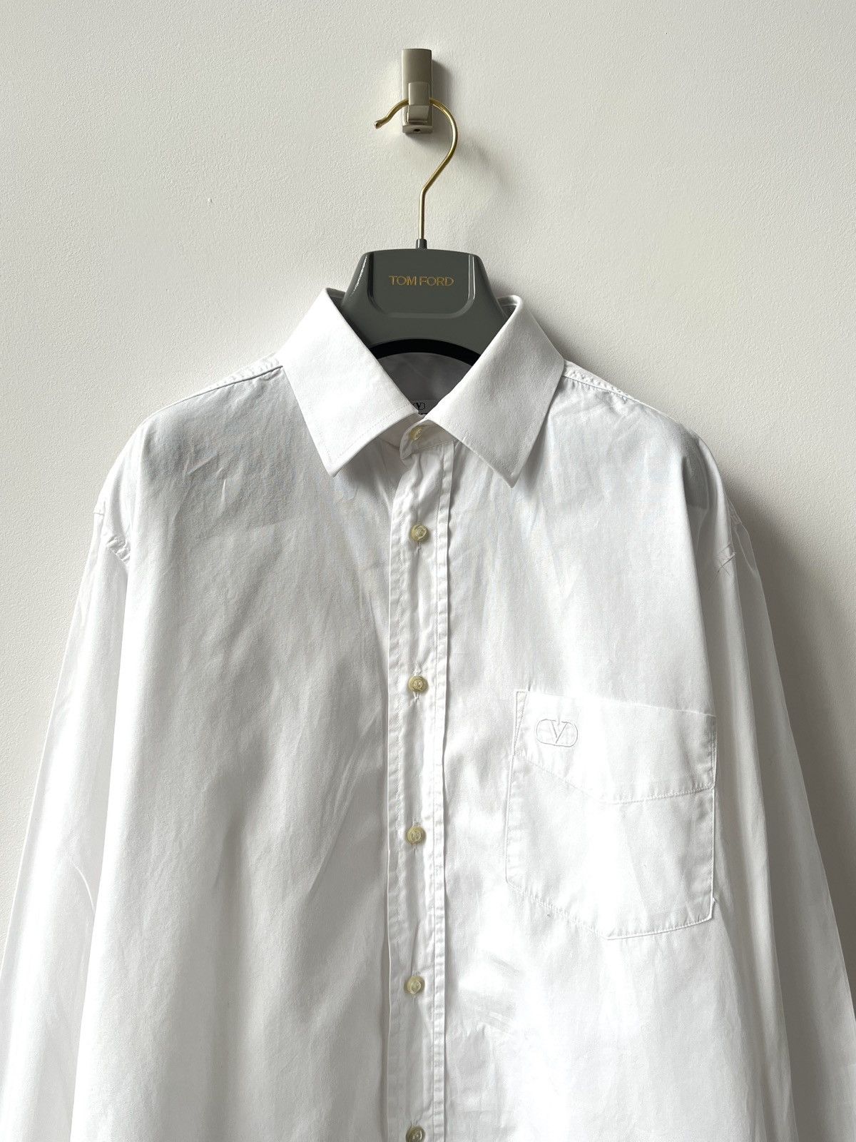 Valentino Vintage Valentino White Shirt Logo Italy Luxury 90s Size US L / EU 52-54 / 3 - 1 Thumbnail