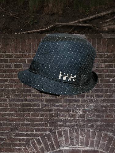 Billabong × Vintage Vintage Billabong Corduroy Hat Size ONE SIZE - 1 Thumbnail