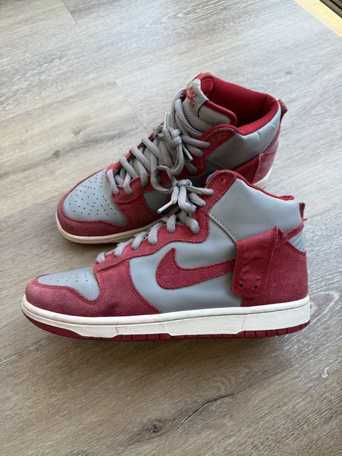 Nike 2005 Dunk High Pro SB UNLV Size US 10 / EU 43 - 7 Thumbnail