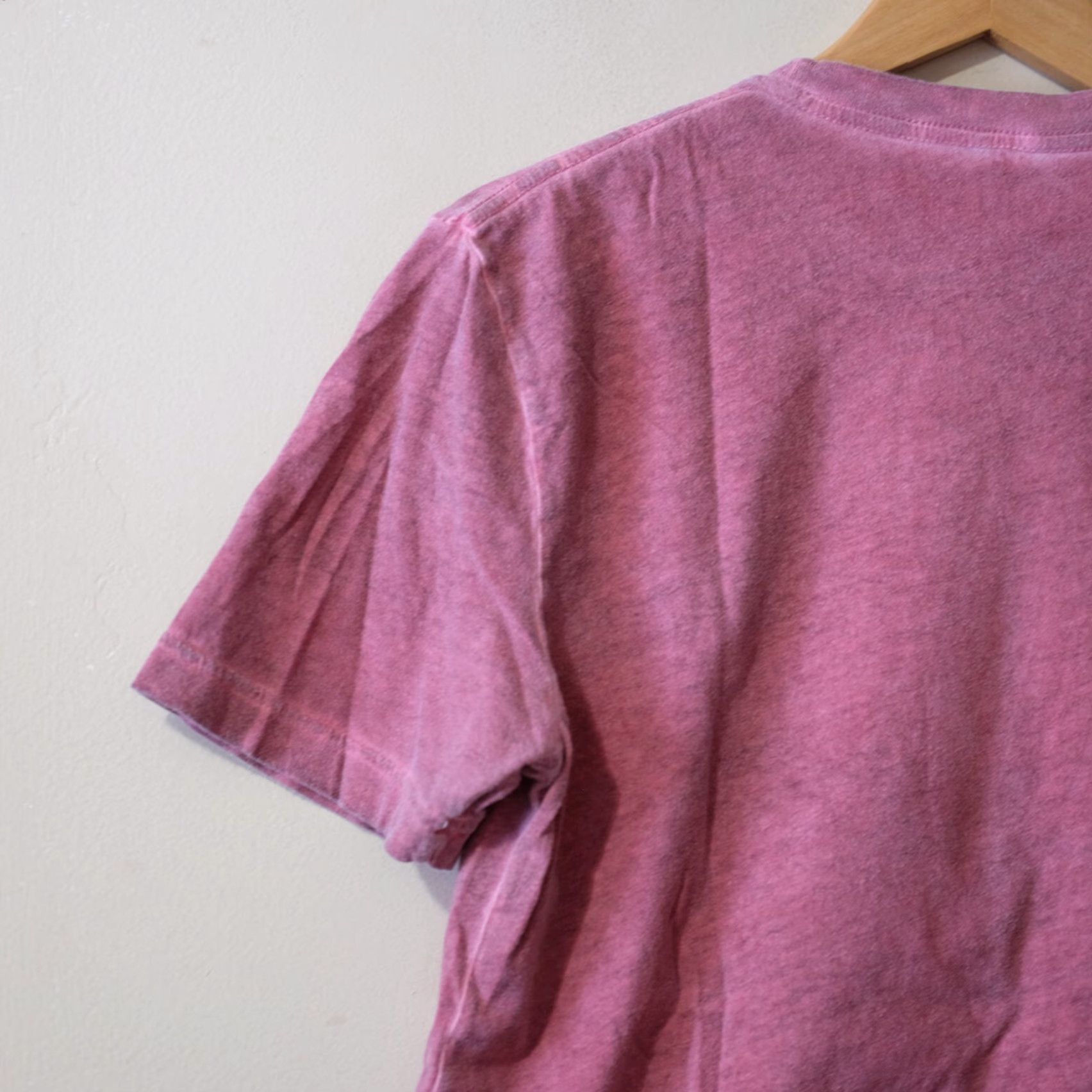 Levi's Levi's Graphic T-shirt 100% Cotton Lightweight Pink Men's Size M Logo Short Sleeve Crew Neck Shirt Vintage No Size US M / EU 48-50 / 2 - 6 Thumbnail