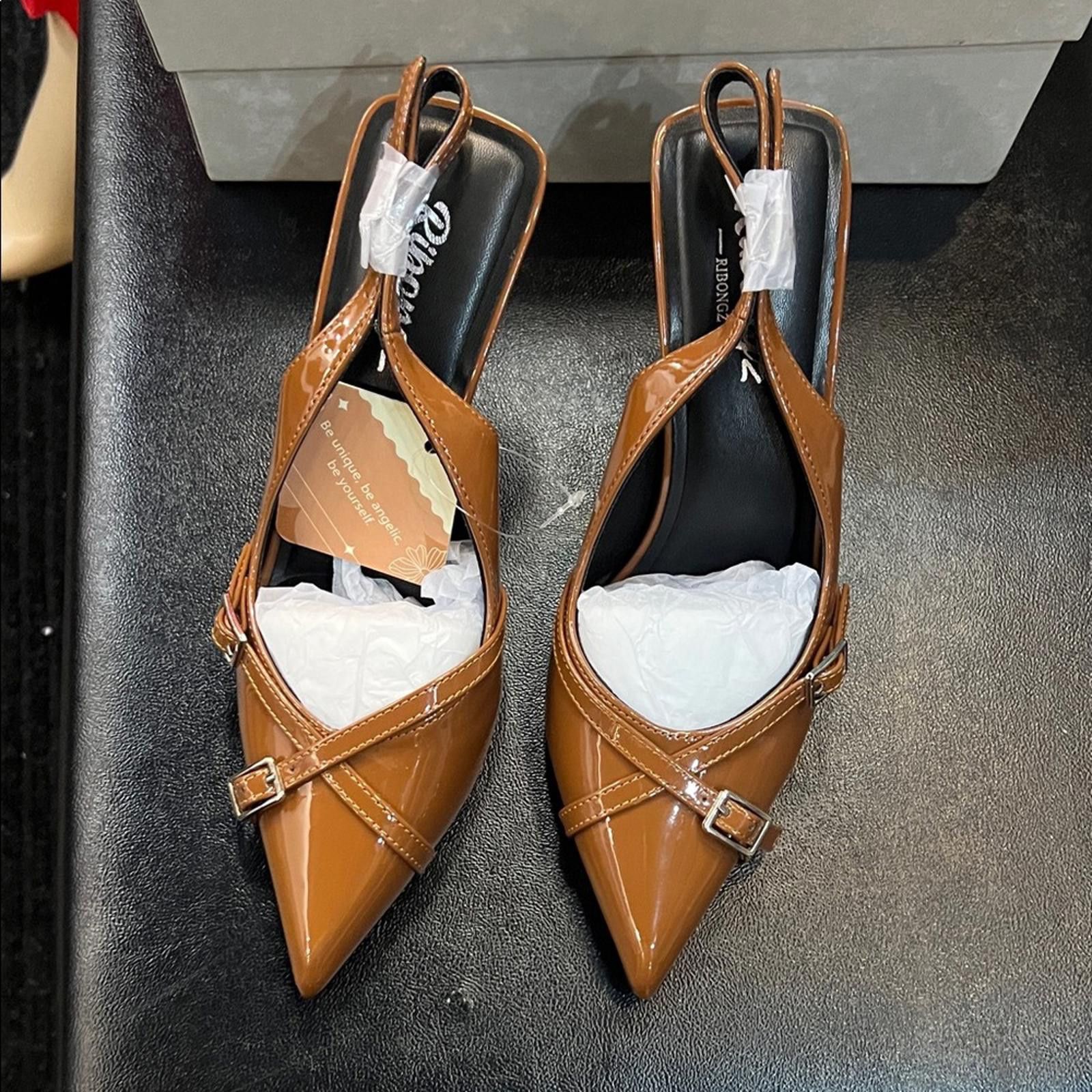 Other Brown Patent Leather Slingback Heels Size US 6 / IT 36 - 1 Thumbnail