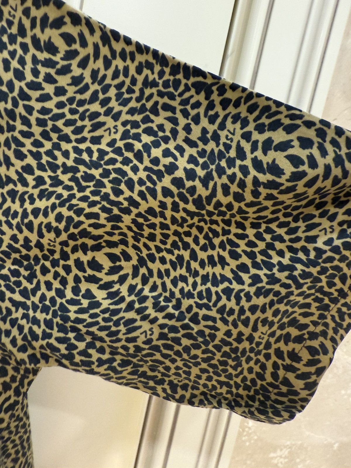 Saint Laurent Paris Leopard-print bowling shirt size L Size US M / EU 48-50 / 2 - 13 Thumbnail