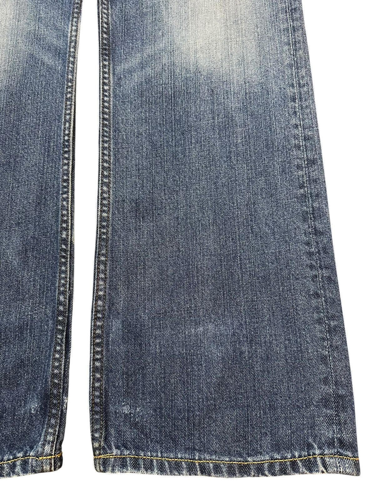 Timberland Vintage Timberland Blue Faded Wash Distress Loose Jeans Size US 32 / EU 48 - 8 Thumbnail