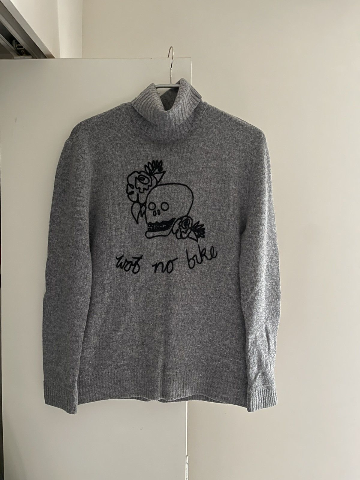 John Richmond John Richmond Embroidered Turtleneck Jumper Size US M / EU 48-50 / 2 - 1 Thumbnail