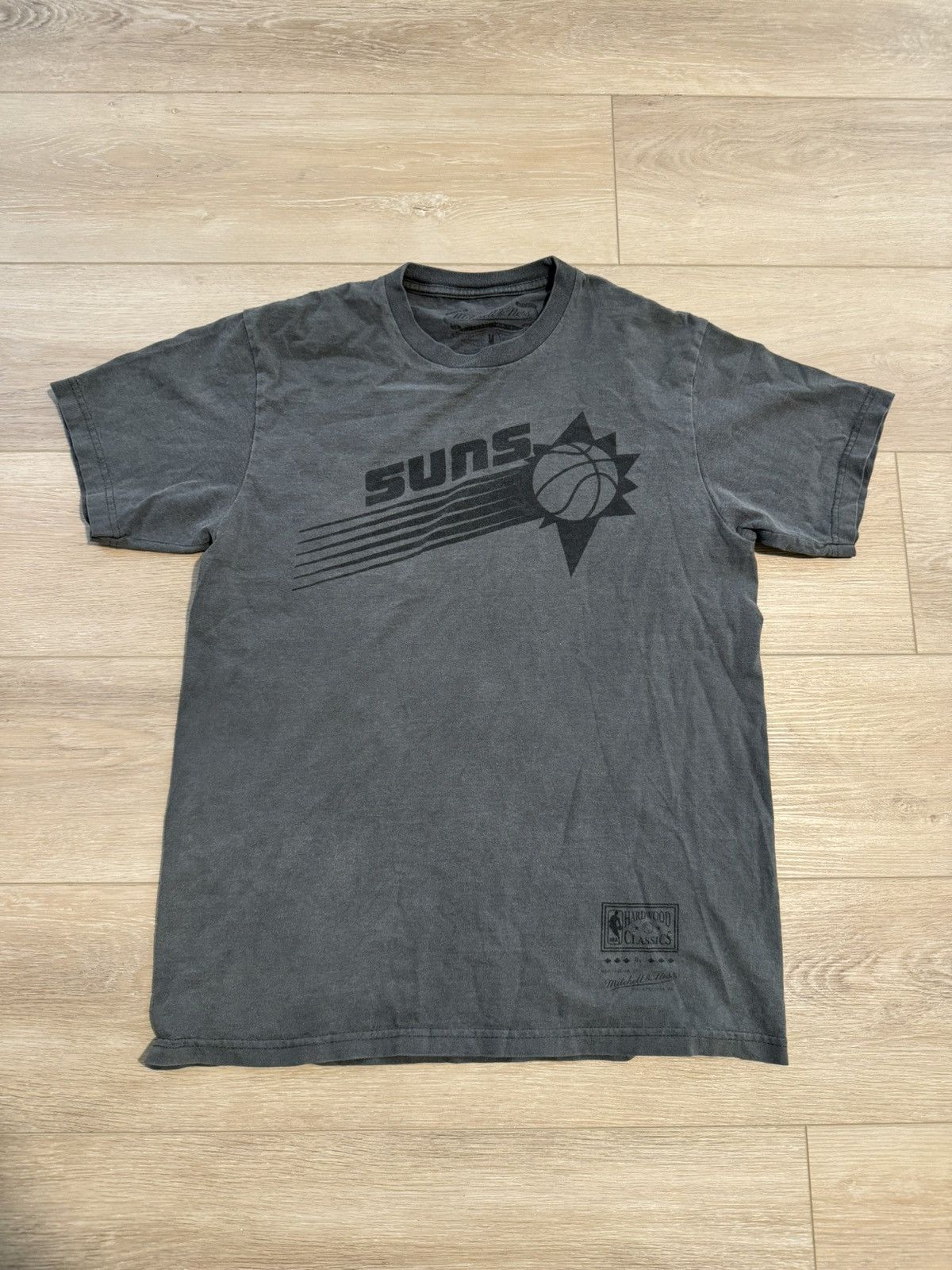 Mitchell & Ness × Vintage Vintage Mitchell & Ness Suns Tee Size US M / EU 48-50 / 2 - 1 Preview