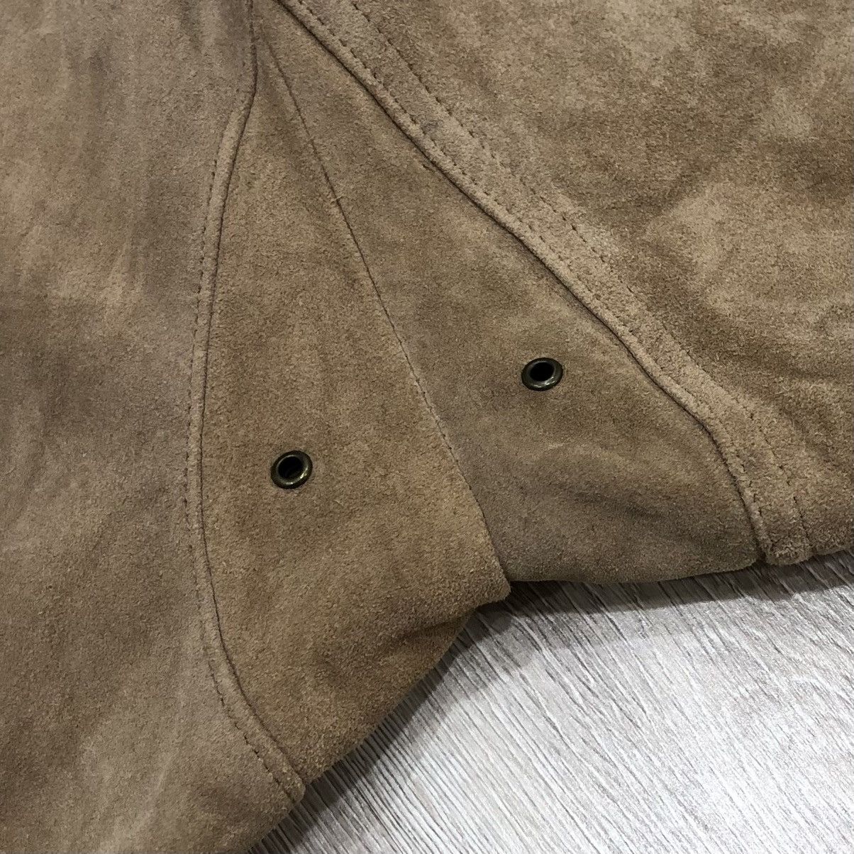 Banana Republic Vintage Banana Republic Men’s Suede Leather Bomber Jacket Size US L / EU 52-54 / 3 - 6 Thumbnail