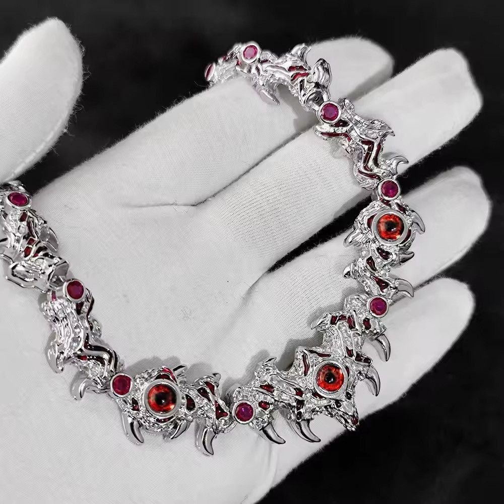 Jewelry × Vintage Red Eyes Ice Glass Fork Claw Chain Necklace Size ONE SIZE - 3 Thumbnail