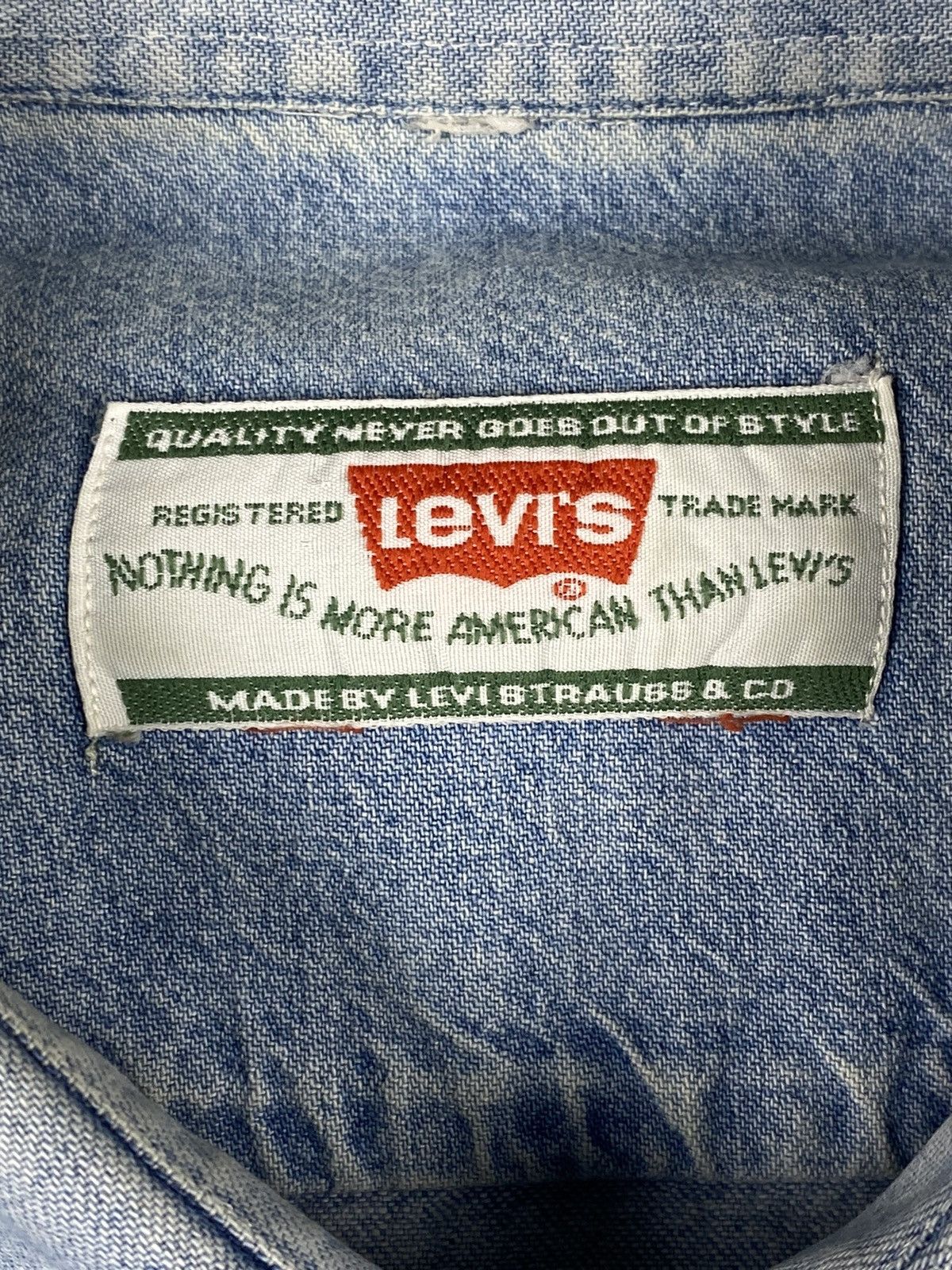 Levi's × Levi's Vintage Clothing × Vintage Vintage Levis Button Up Denim Shirt 90s y2k Size US XL / EU 56 / 4 - 9 Thumbnail