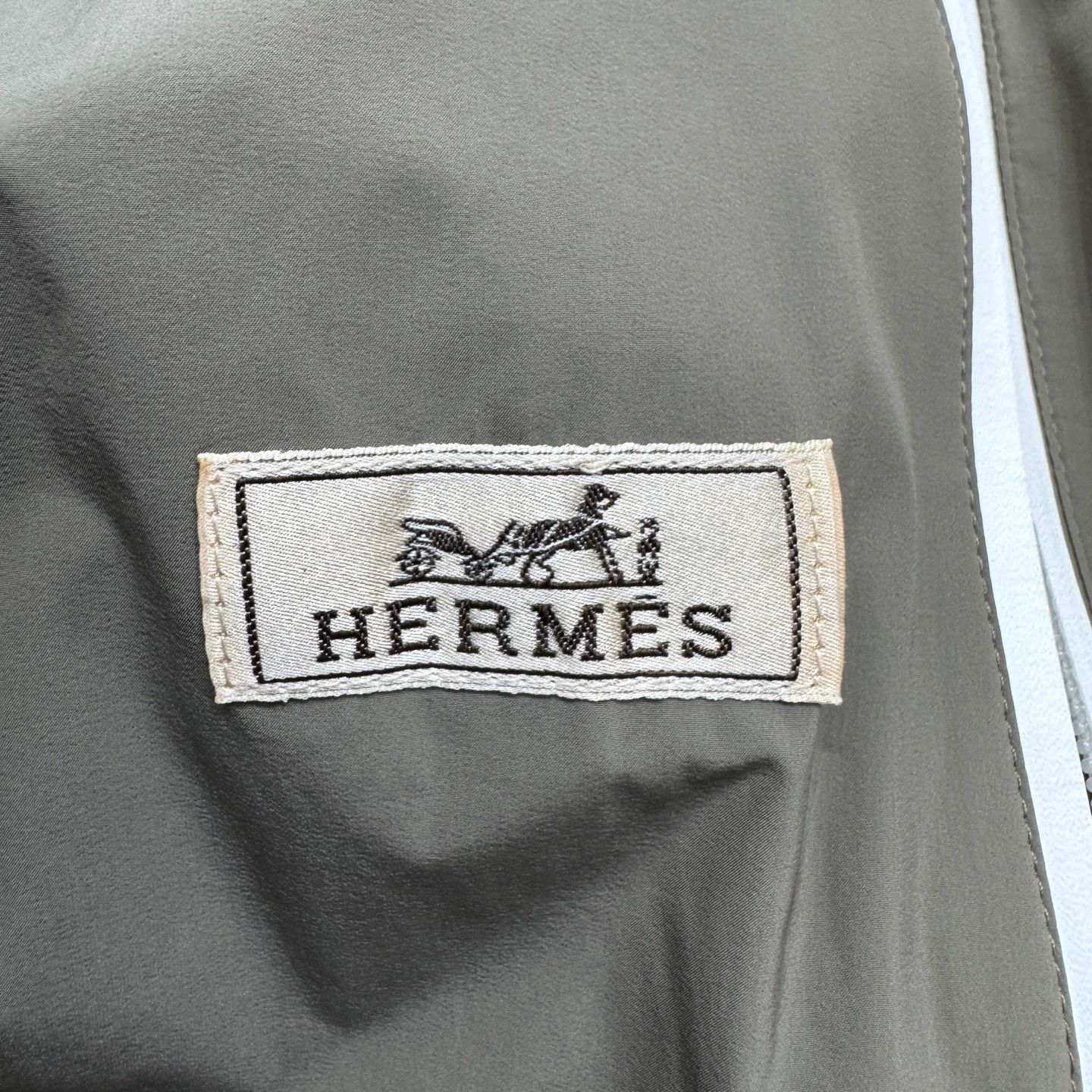 Hermes Hermes color blocked nylon jacket 52 Size US L / EU 52-54 / 3 - 2 Thumbnail