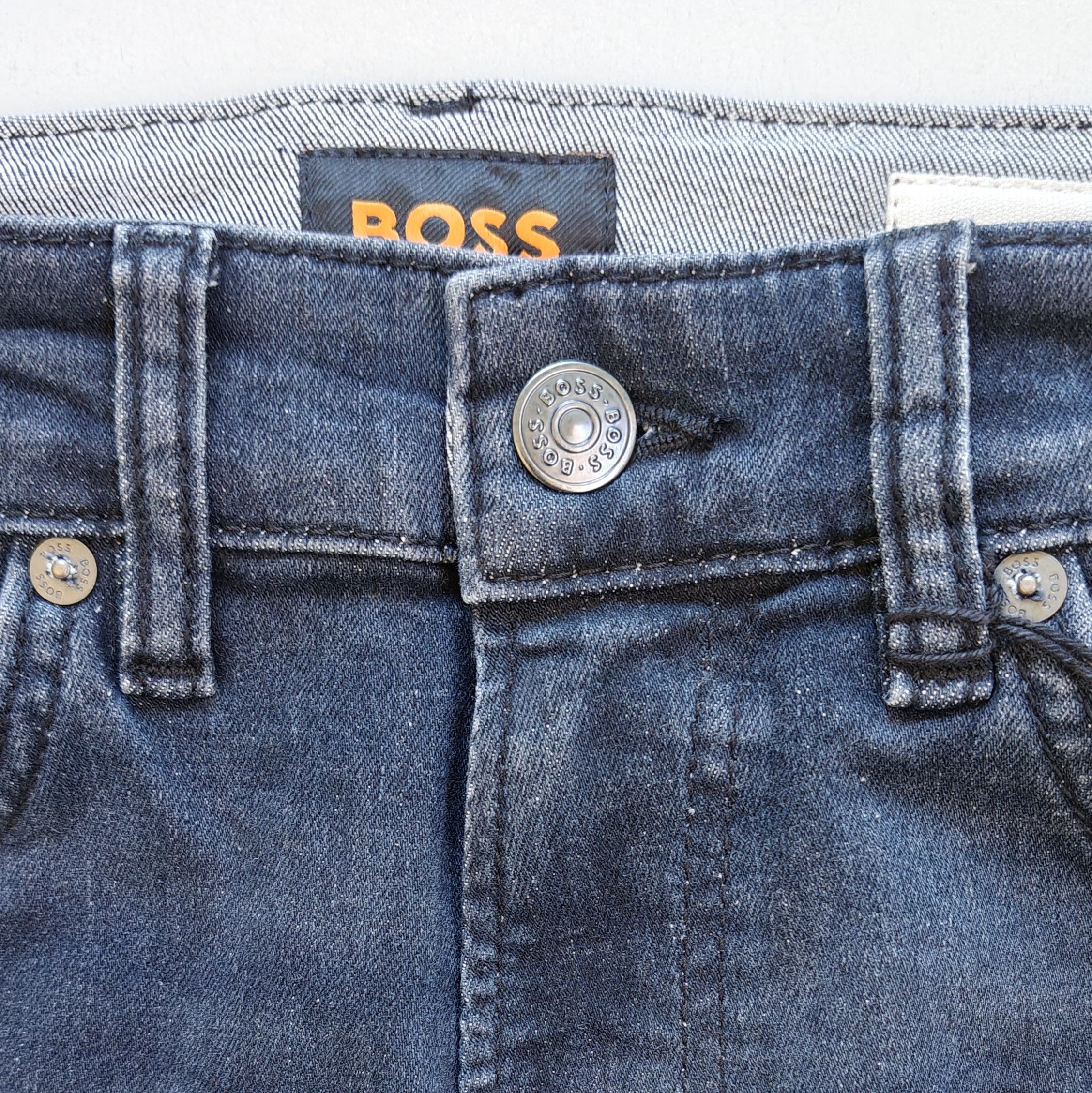 Hugo Boss HUGO BOSS RE.MAINE Regular fit Jeans Free Shipping T/6092 Size US 32 / EU 48 - 7 Thumbnail