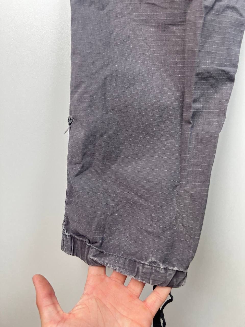 Carhartt Carhartt WIP streetwear Cargo pants size 33/32 Size US 33 - 11 Thumbnail