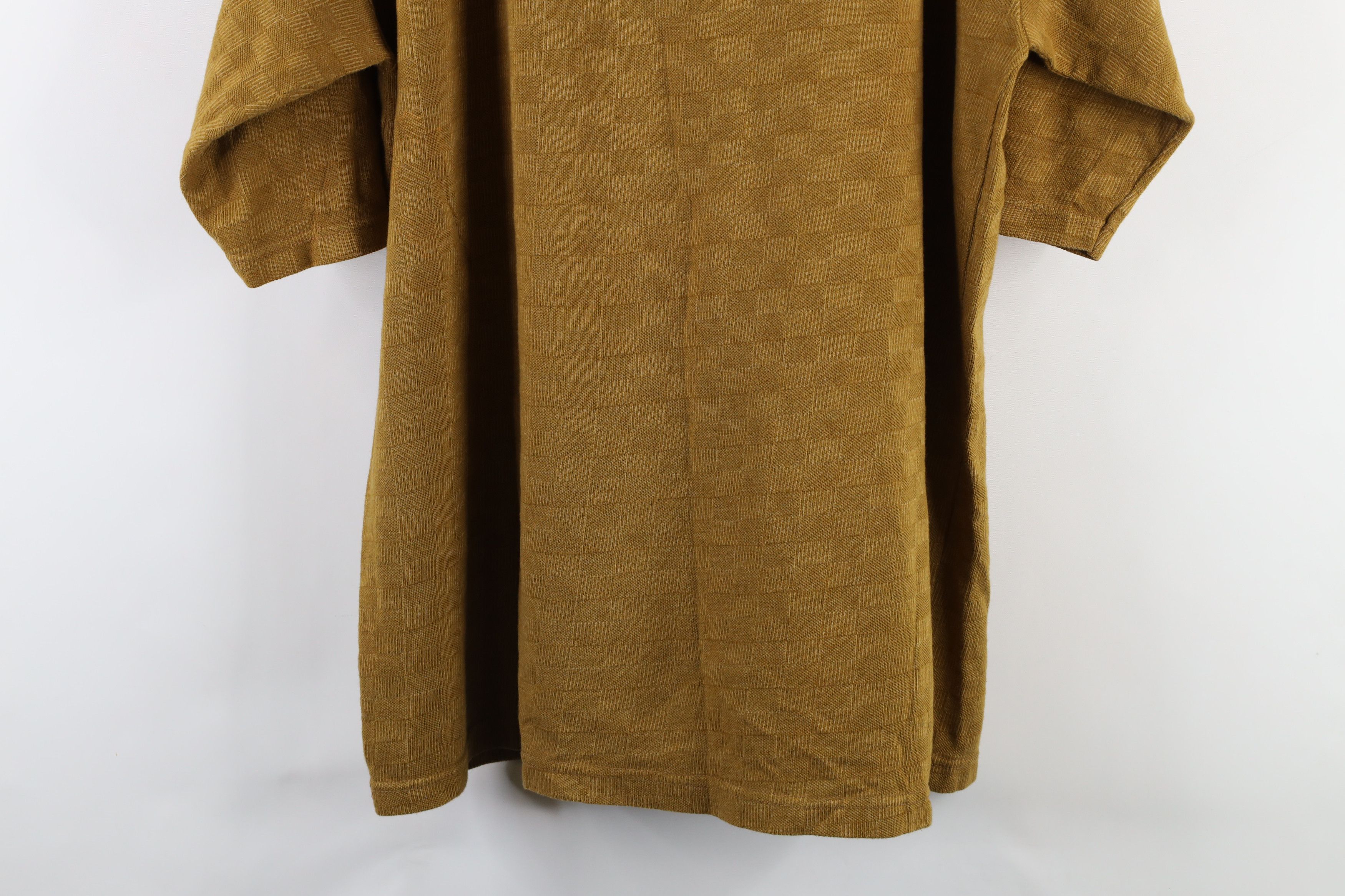 Vintage Vintage 90s Streetwear Checkered Knit Pocket T-Shirt Gold Size US XL / EU 56 / 4 - 11 Thumbnail