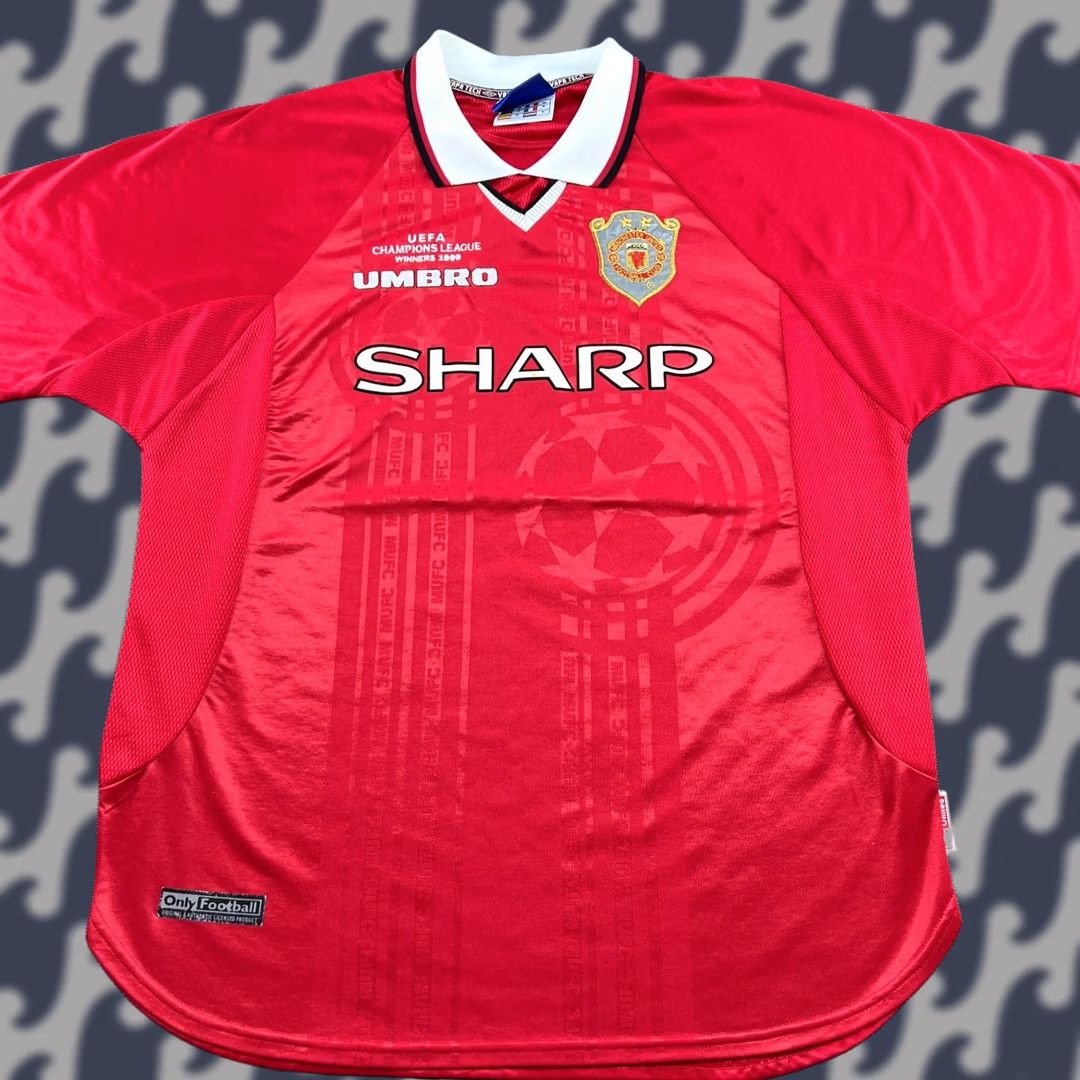 Umbro VINTAGE Umbro Manchester United 1999 1997 2000 Home Football Jersey Mens XL Red Short Sleeve Pullover T-Shirt Athletic Quick Dry Size US XL / EU 56 / 4 - 1 Thumbnail