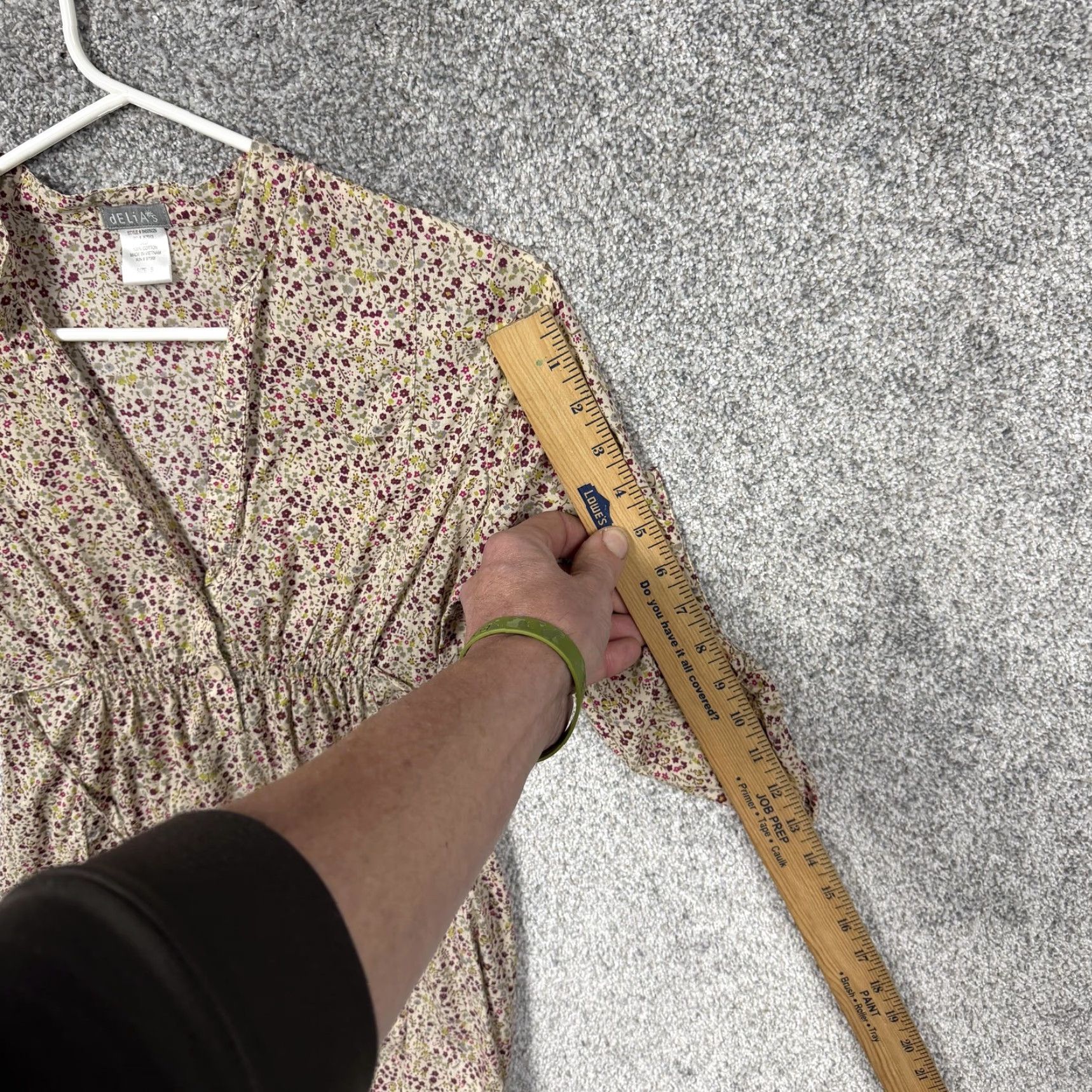 Vintage dELiA*s Blouse Juniors S Beige Floral Tunic 3/4 Sleeve V-Neck Boho Indie Y2K Vintage Women’s? Size S / US 4 / IT 40 - 3 Thumbnail