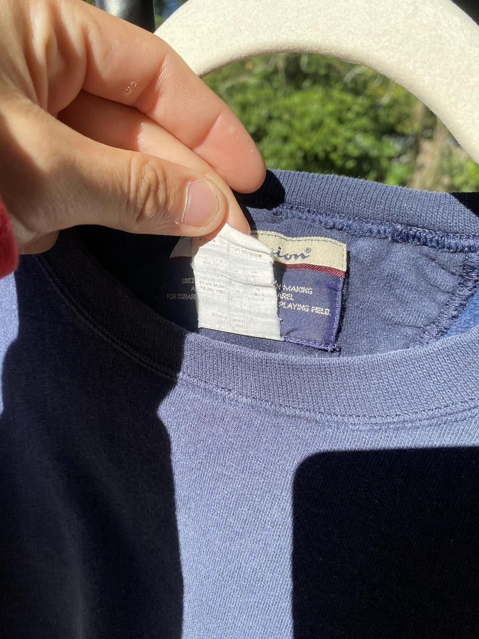 Champion Vintage Navy Weave Knit Champion Embroidery Sweater Medium Size US L / EU 52-54 / 3 - 8 Thumbnail