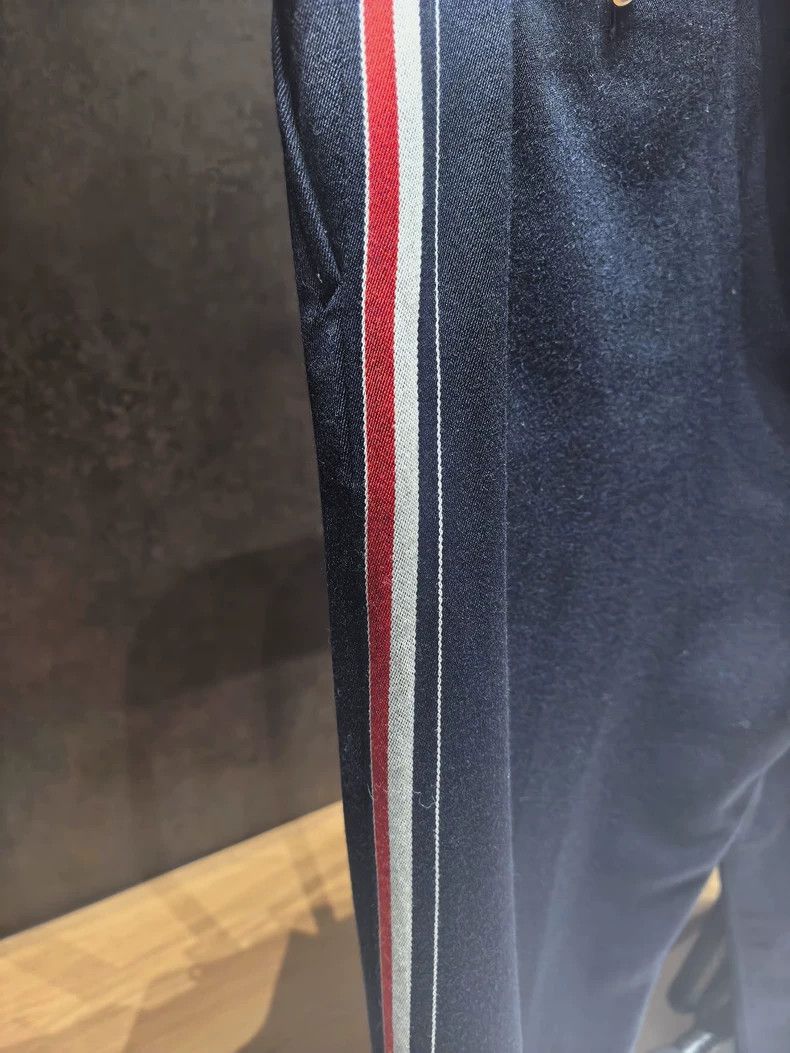 Thom Browne Thom Browne size3 Wool leisure trousers Size 36R - 3 Thumbnail