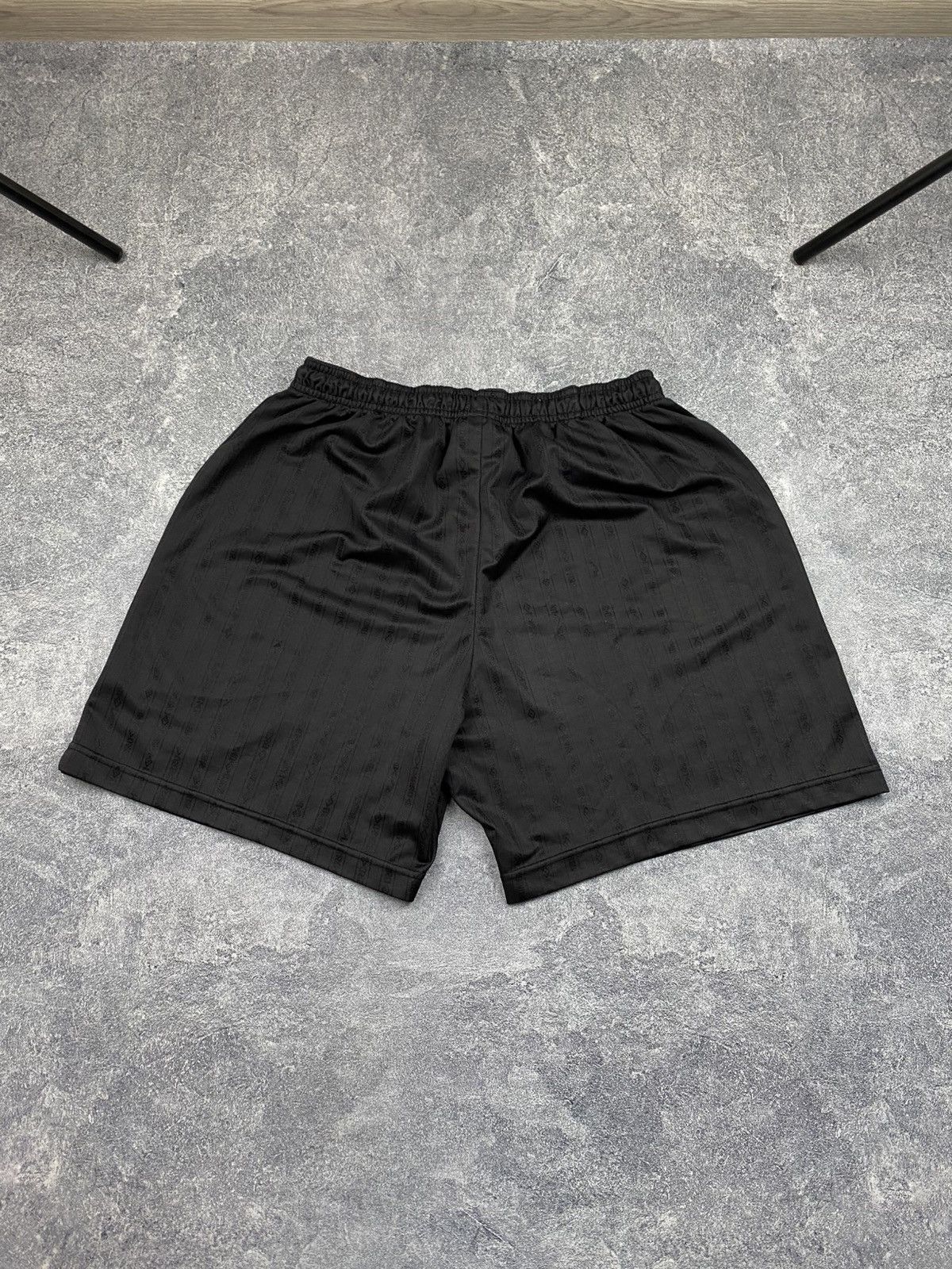 Umbro Umbro Vintage Shorts Size US 36 / EU 52 - 2 Thumbnail