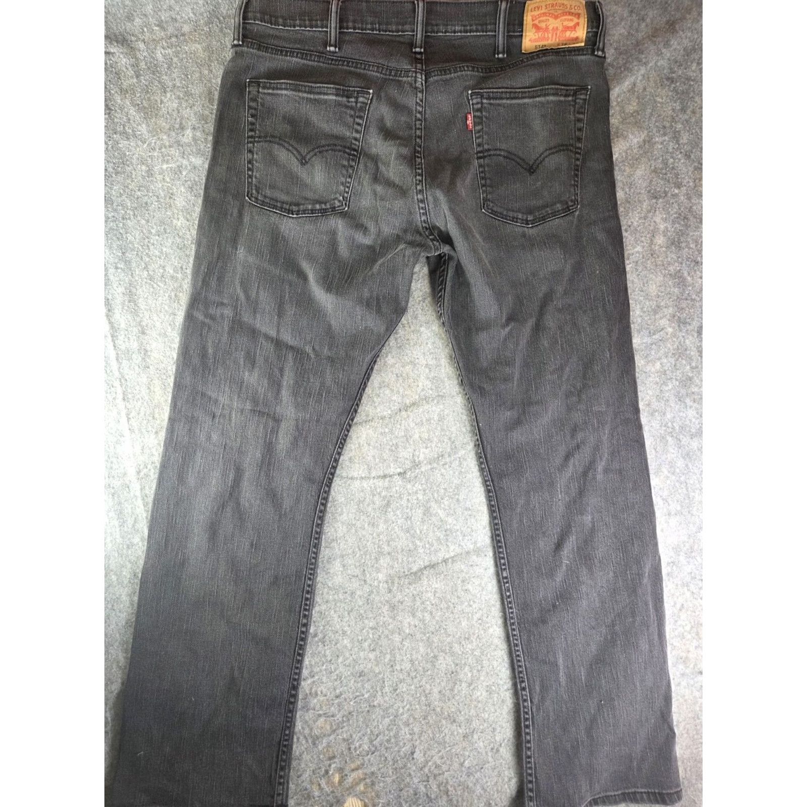 Levi's Levi's 514 Jeans Men Black Denim Straight Leg Regular 38x32 Belt Loops 5-Pocket Distressed Not N/A Size US 38 / EU 54 - 4 Thumbnail
