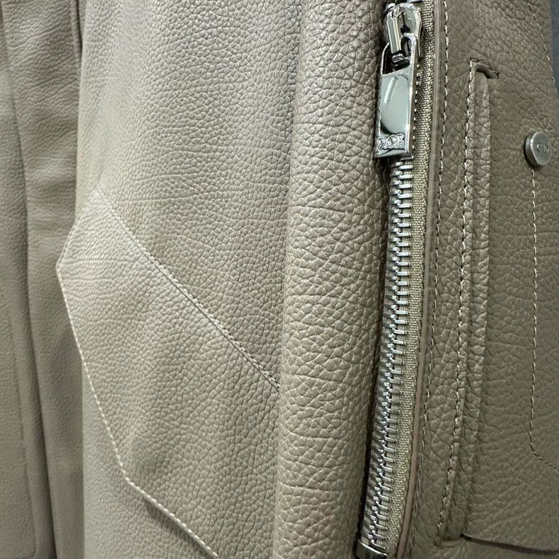 Dior Dior Solid color short fur collar leather jacket Size US L / EU 52-54 / 3 - 5 Thumbnail