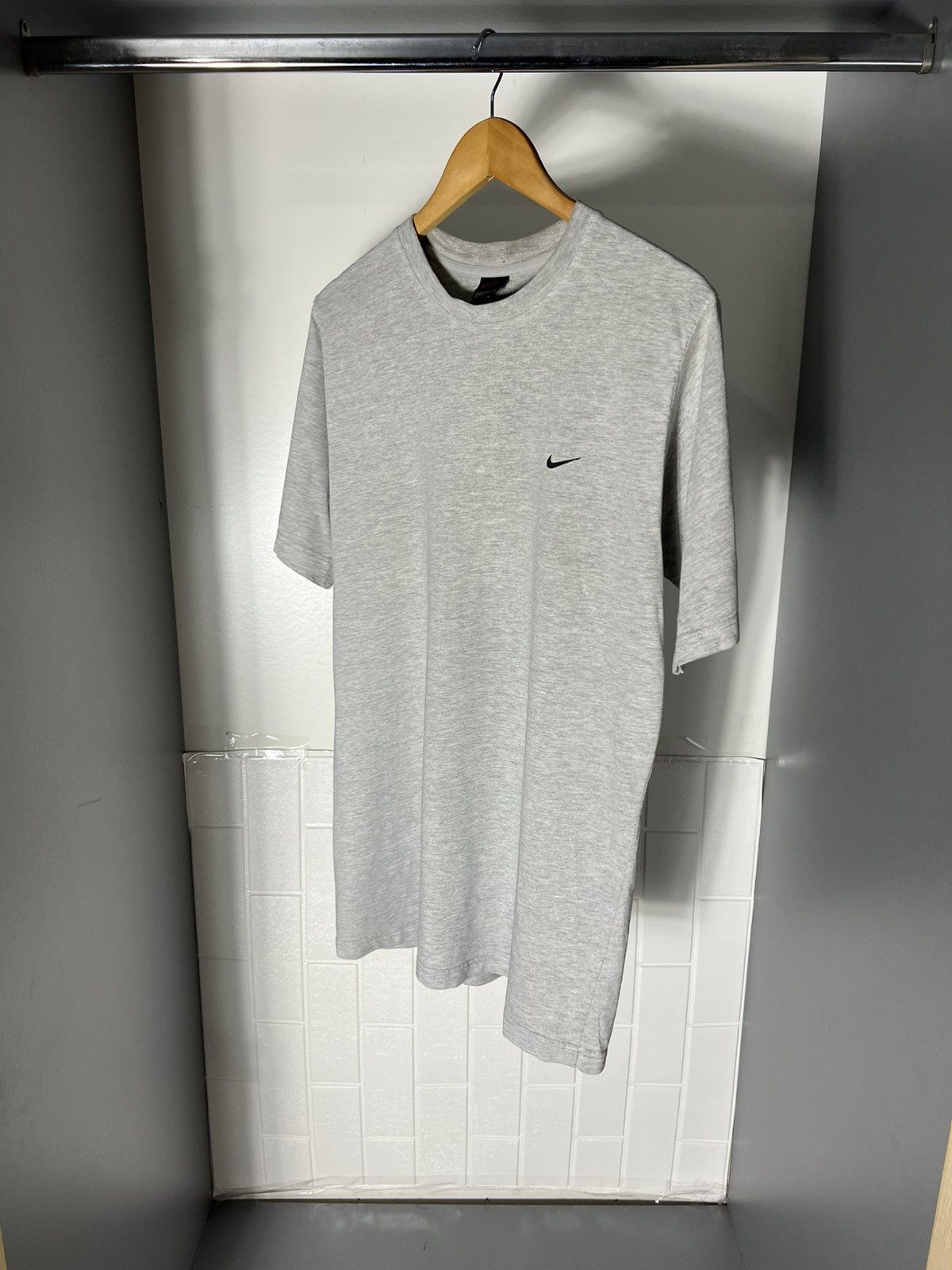 Nike VINTAGE NIKE RETRO CLASSIC DESIGNER T-SHIRT CASUAL Y2K 90s Size US M / EU 48-50 / 2 - 4 Thumbnail