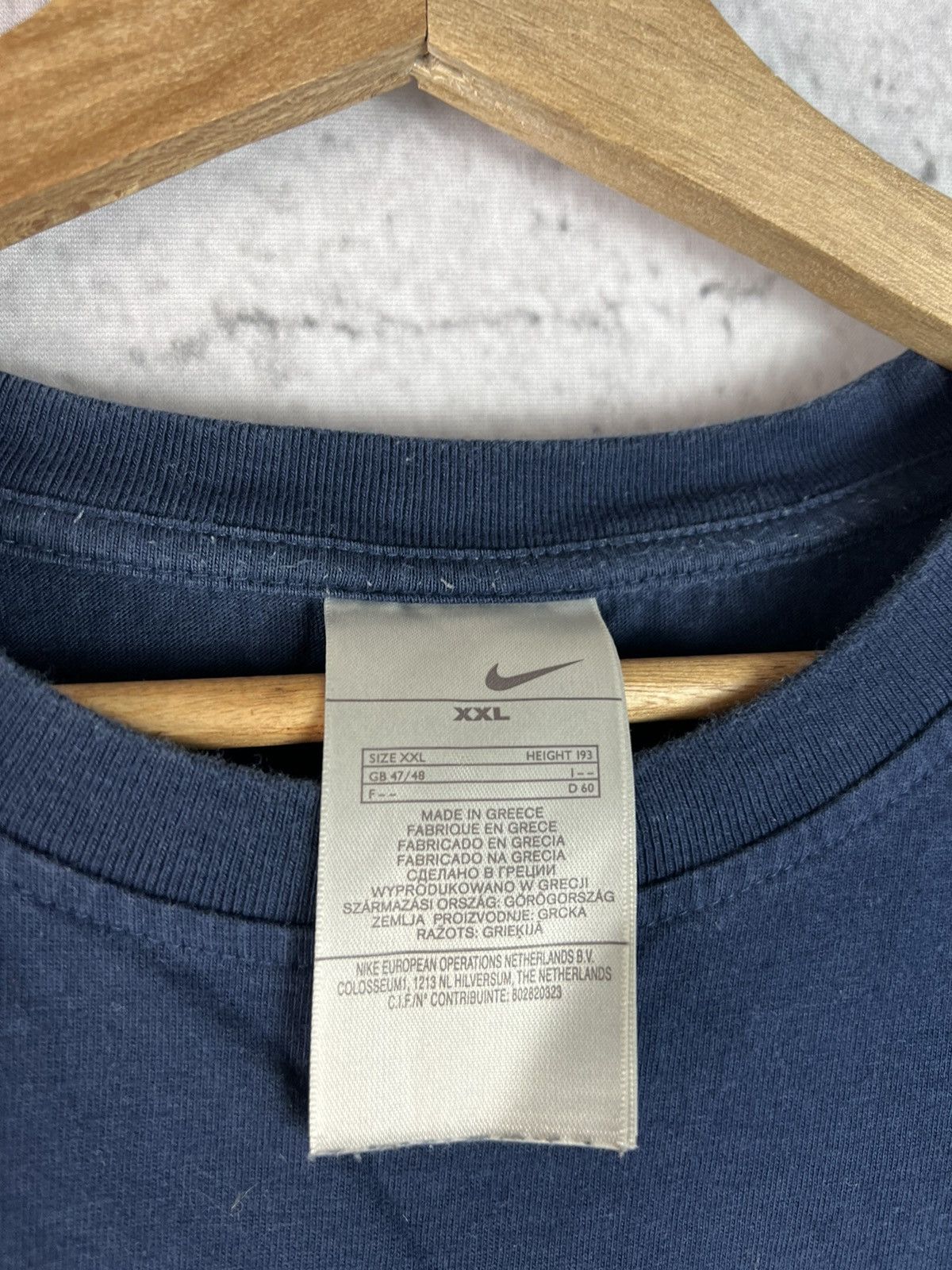 Nike Center Swoosh Nike 90s Vintage Arsenal Striped T Shirt Size US XXL / EU 58 / 5 - 3 Thumbnail