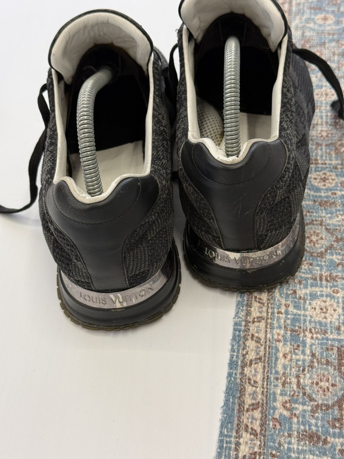 Louis Vuitton Louis Vuitton Damier Run Away Sneakers Shoes Size US 6.5 / EU 39-40 - 6 Thumbnail