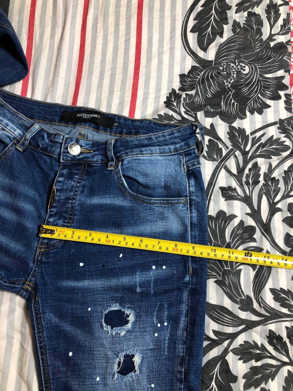 Japanese Brand Dirty Painted Distressed Thrashed Faded Baggy Jeans Y2K Size US 32 / EU 48 - 10 Thumbnail