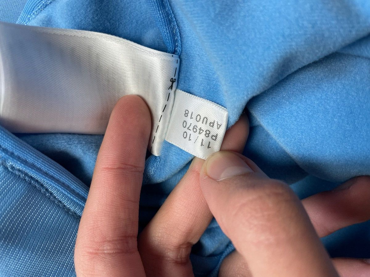 Vintage Vintage Adidas Argentina 10 Messi rare track jacket size L Size US L / EU 52-54 / 3 - 8 Thumbnail