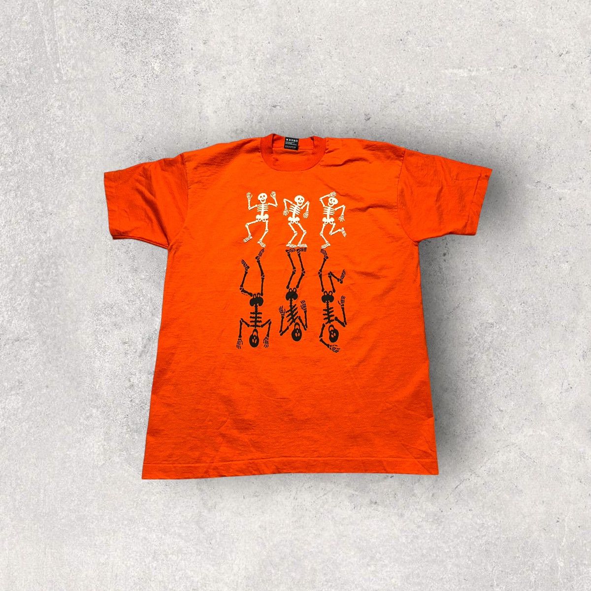 Fruit Of The Loom × Vintage Vintage Skeleton tee Size US XL / EU 56 / 4 - 1 Thumbnail
