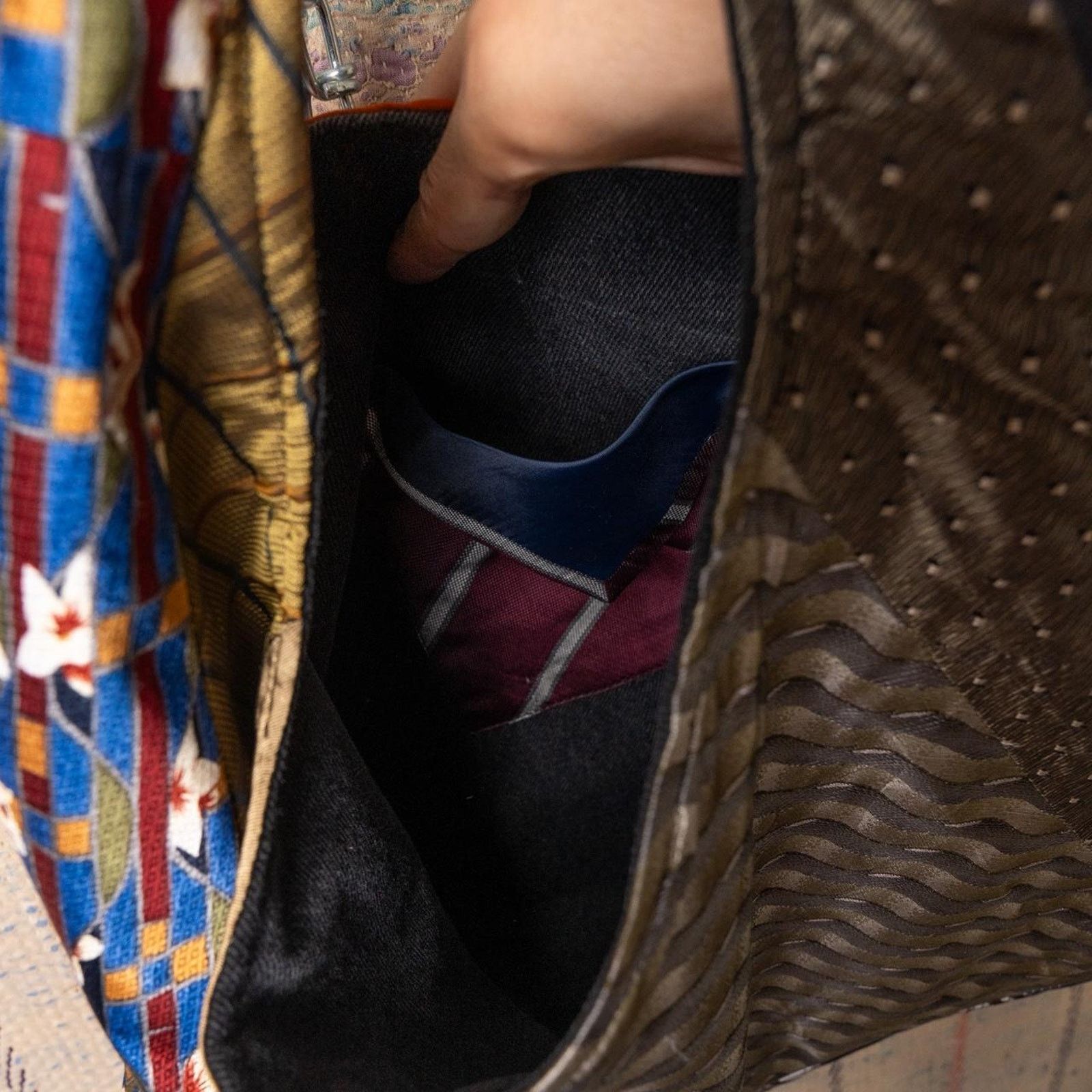 Other Custom upcycled hobo bag Size ONE SIZE - 7 Thumbnail