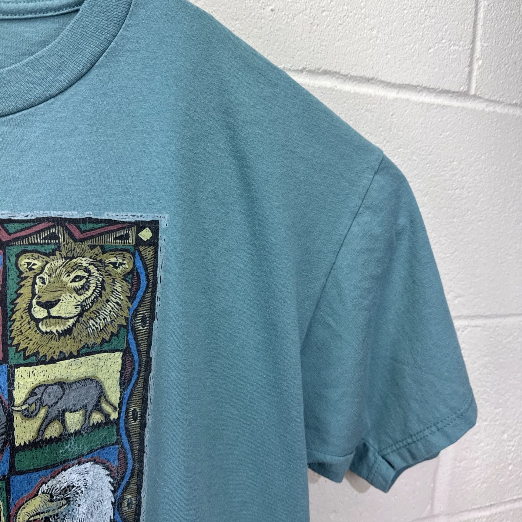 Vintage VINTAGE Noah's Ark Jesus T-Shirt XL Blue Religious Bible Animal Cartoon 90s Men Size US XL / EU 56 / 4 - 5 Thumbnail