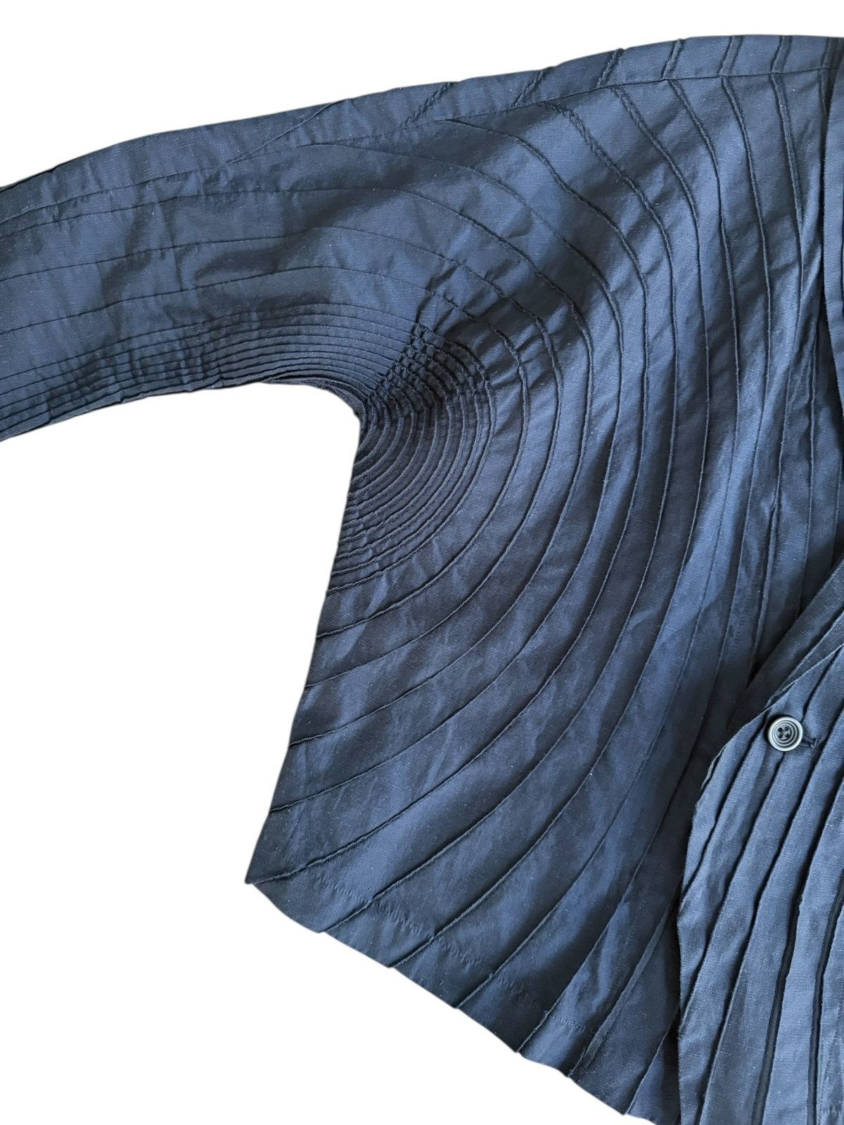 Issey Miyake RARE Issey Miyake pleated blazer Size M / US 6-8 / IT 42-44 - 3 Thumbnail