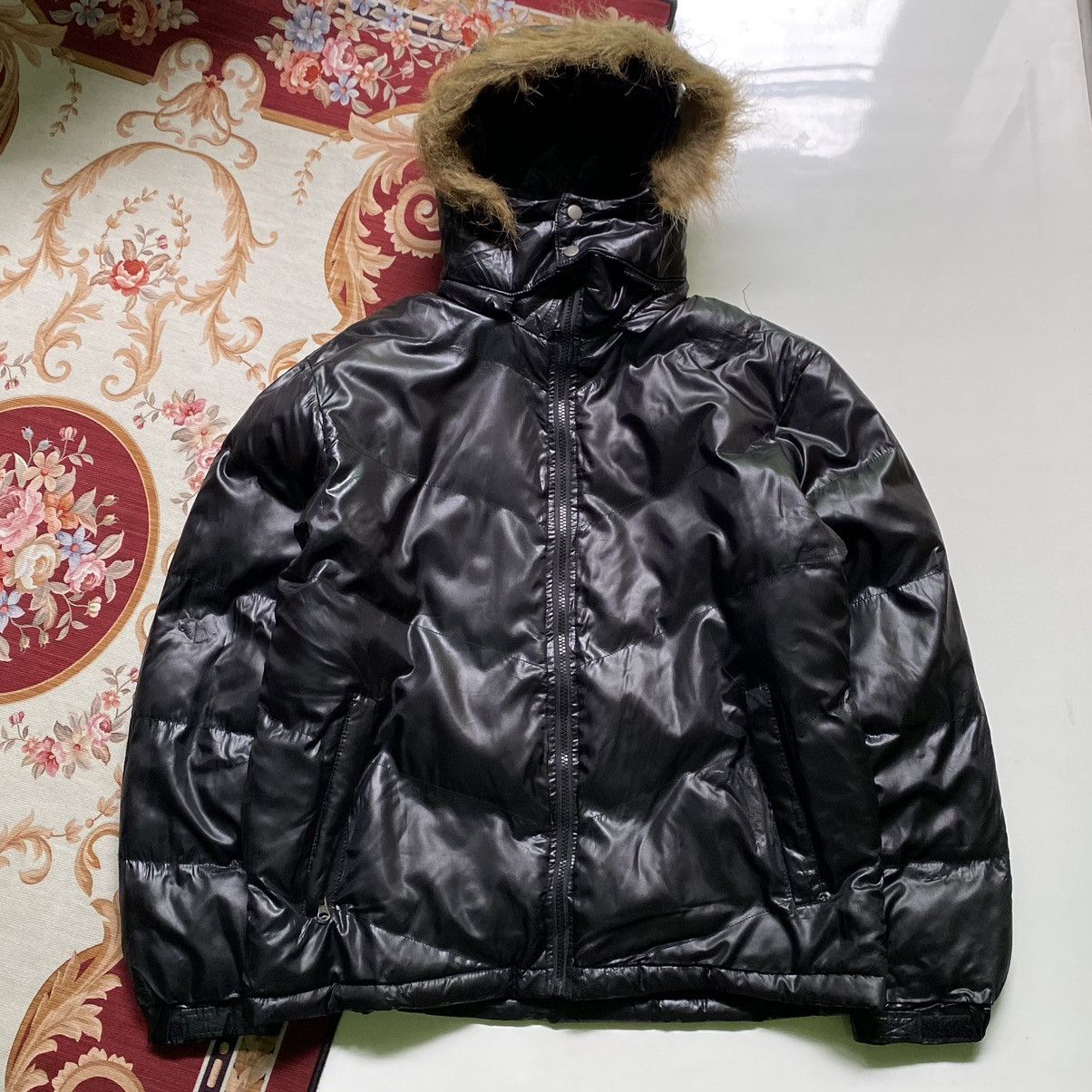 Japanese Brand RARE ❤️‍🔥REFINED Puffer Jacket Fur Hoodie LGB Style Size US L / EU 52-54 / 3 - 1 Thumbnail