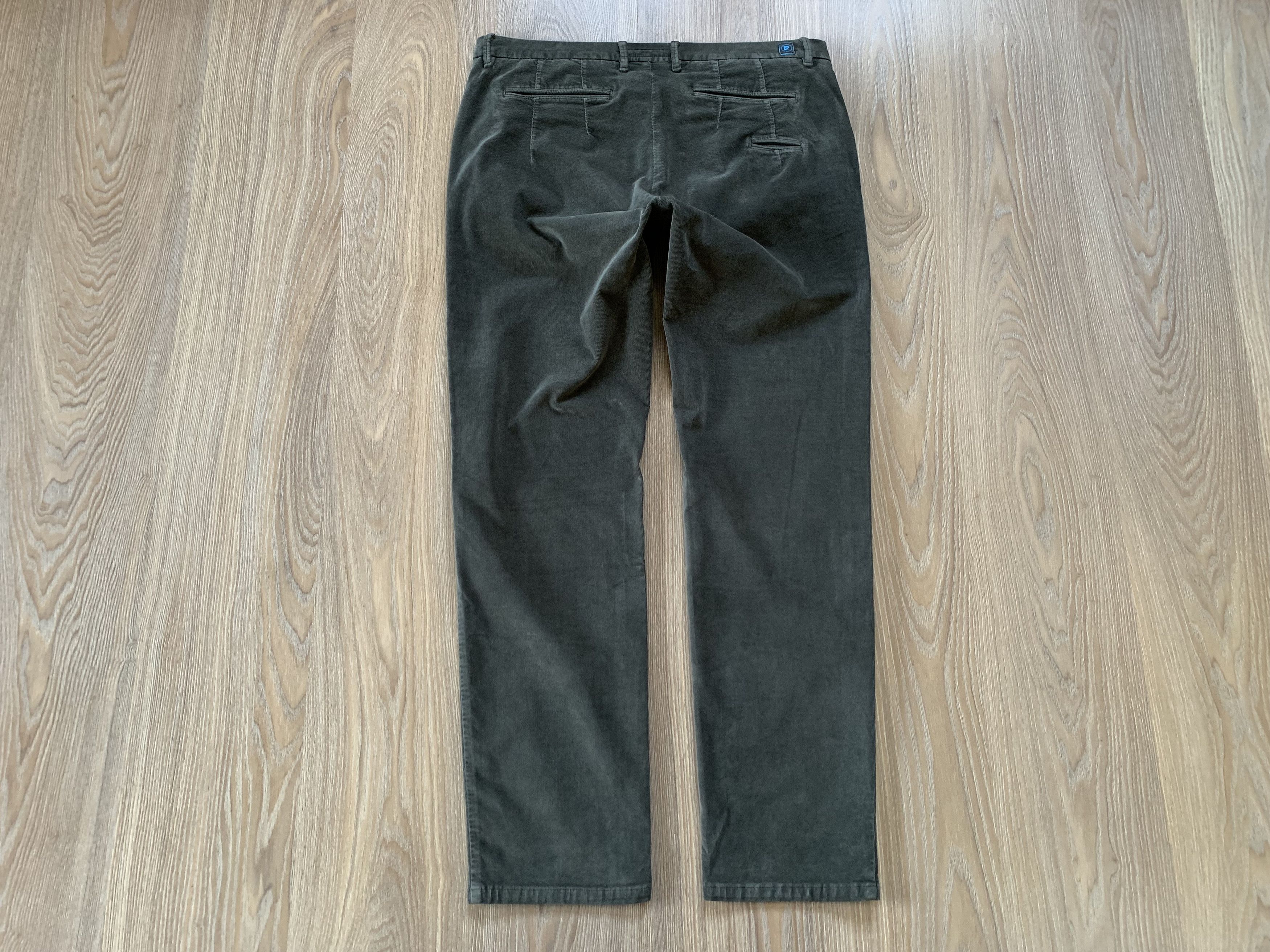 Pierre Cardin Pierre Cardin Lyon Tapered Corduroy Vevet Pants Size US 38 / EU 54 - 3 Thumbnail