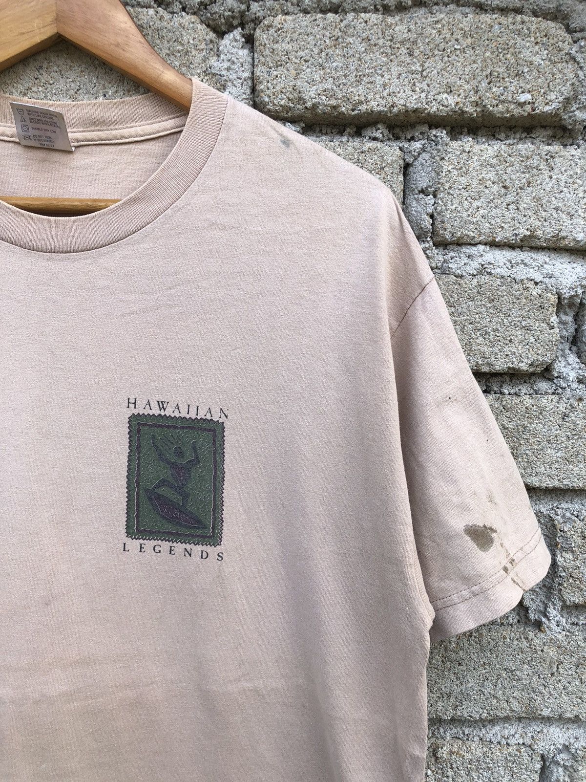 Vintage Vintage 90s Hawaiian Legends Backhit Tshirt Size US L / EU 52-54 / 3 - 11 Thumbnail