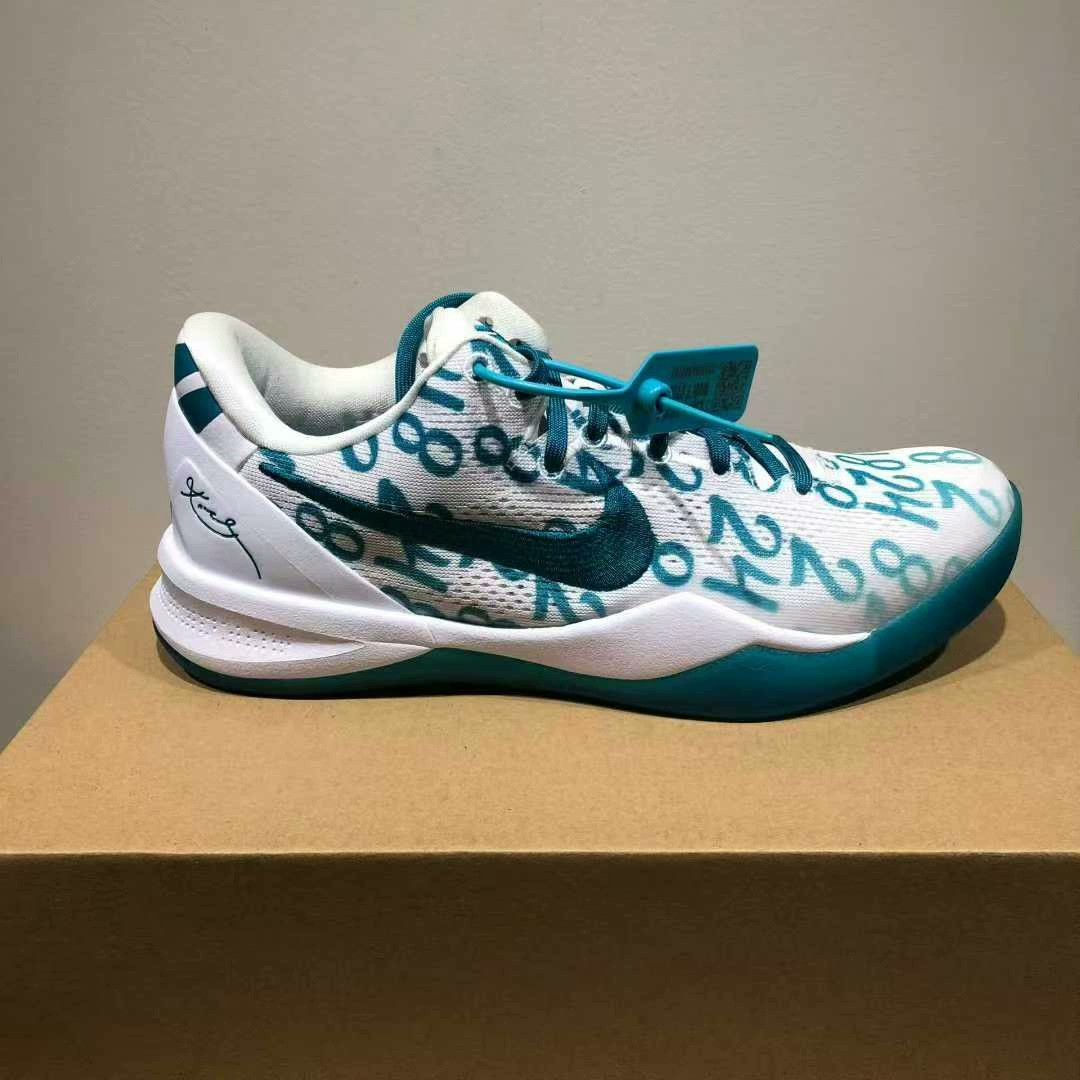 Adidas kobe 8 shoes white green size 42 Size US 9 / EU 42 - 1 Thumbnail