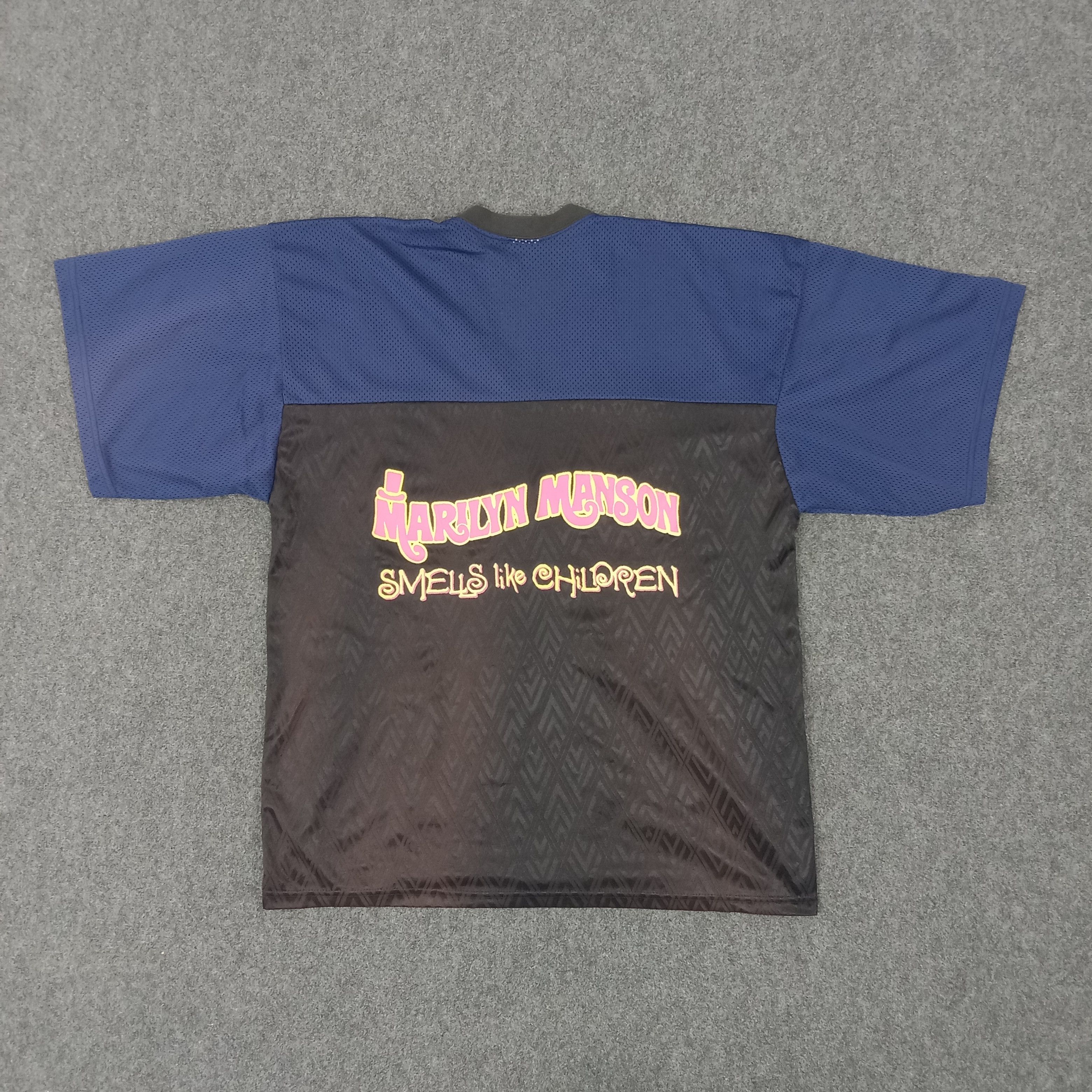 Band Tees × Marilyn Manson × Vintage Vintage 90's Marilyn Manson Rock Singer Jersey Tshirt Size US L / EU 52-54 / 3 - 4 Thumbnail