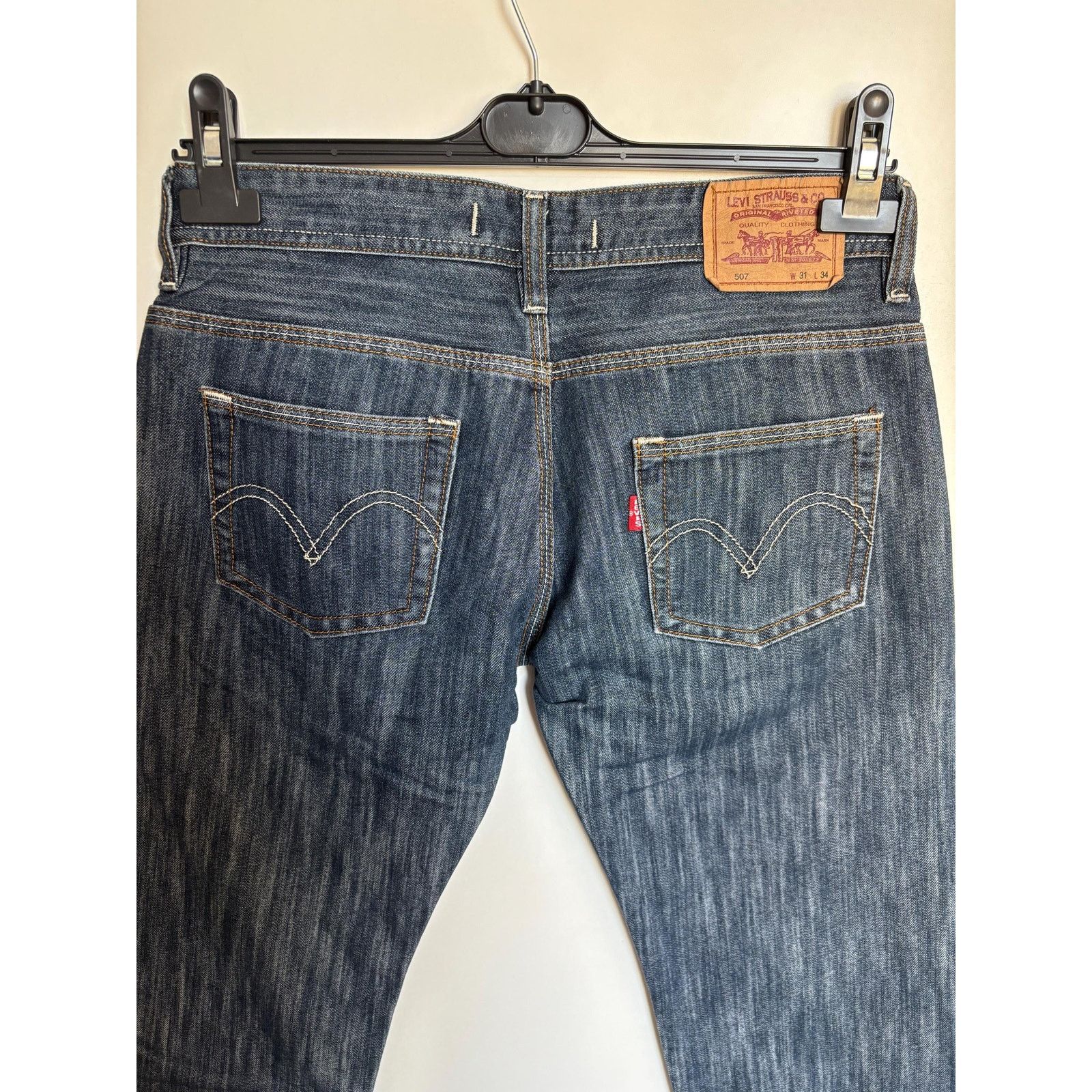 Levi's Levi’s 501 USA 1996 Jeans W31 L34 Red Waistband Button Fly Size US 31 - 7 Thumbnail
