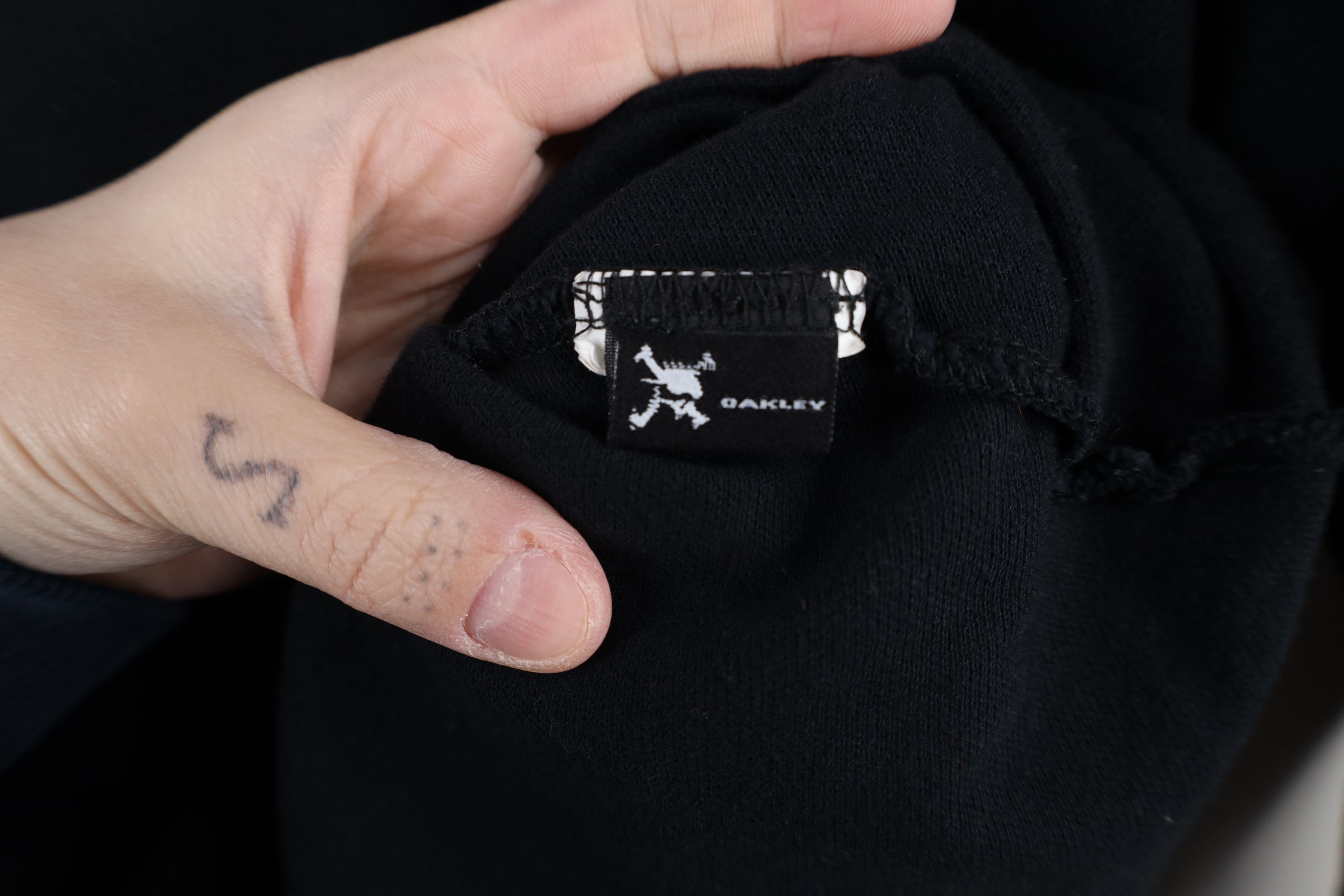 Oakley × Vintage Vintage Y2K Oakley O Logo Thermal Knit Long Sleeve Polo Size US L / EU 52-54 / 3 - 10 Thumbnail