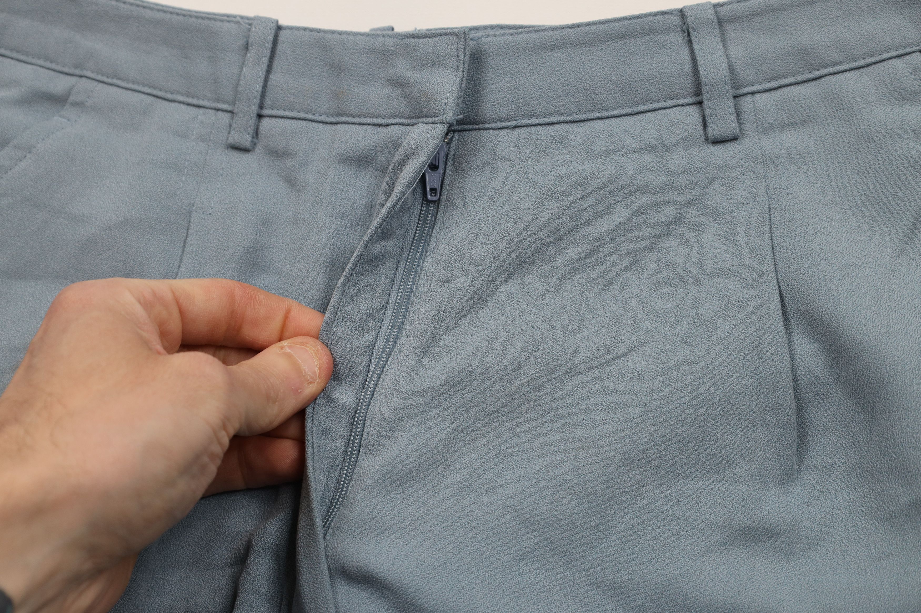 Nike × Vintage Vintage 90s Nike Golf Scott Mini Swoosh Pleated Chino Shorts Size US 32 / EU 48 - 5 Thumbnail