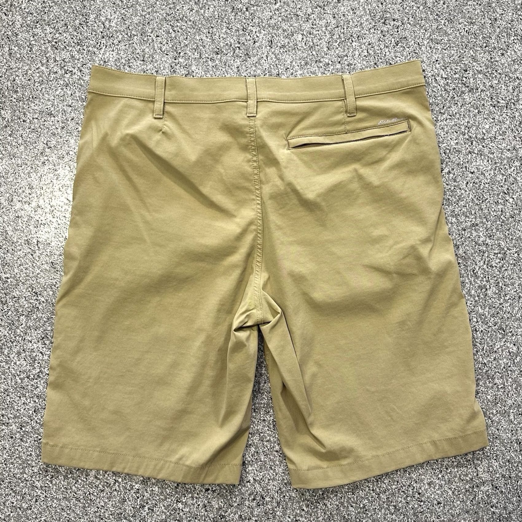 Eddie Bauer Eddie Bauer Shorts Mens 38 Outdoor Chino Nylon Spandex Beige 10” Inseam Flat Front Size US 38 / EU 54 - 3 Thumbnail