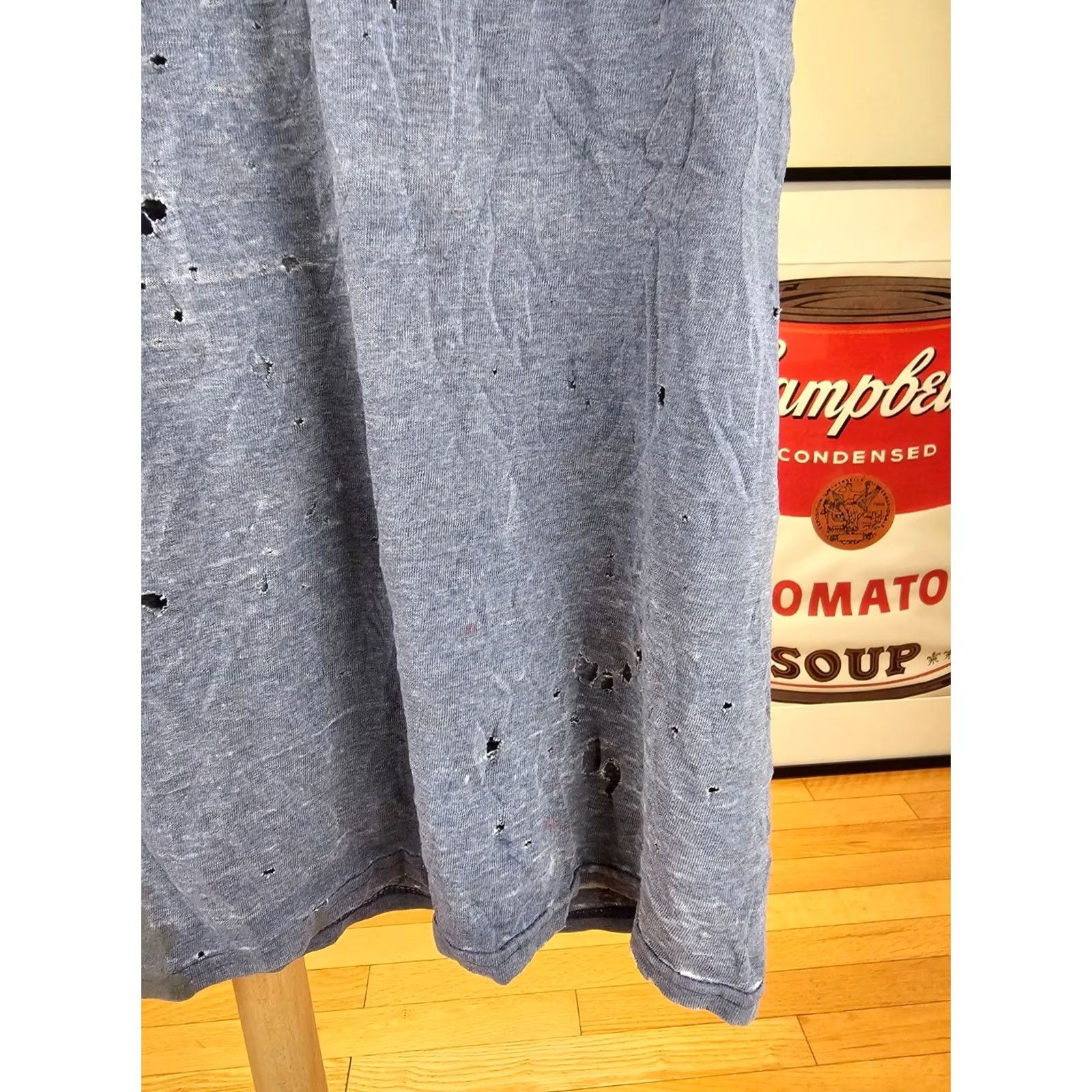 Vintage VINTAGE Y2K UNBRANDED TRASHED DISTRESSED WORN ONE POCKET T-SHIRT SZ LARGE Shirt Men XS? Size US L / EU 52-54 / 3 - 6 Thumbnail
