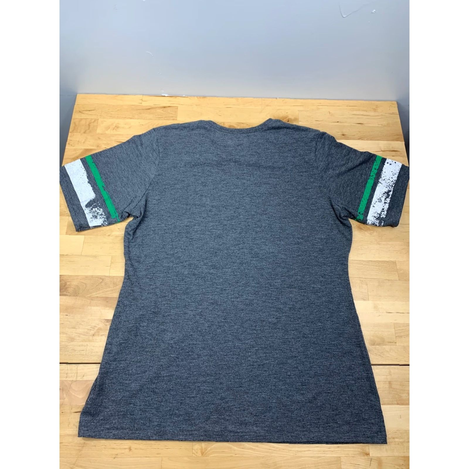 Under Armour UNDER ARMOUR PROTECT THIS HOUSE I WILL GRAY T-SHIRT L WOMEN CREW NECK SHORT SLEEVE LOGO SEMI FITTED CASUAL metric Size L / US 10 / IT 46 - 2 Thumbnail