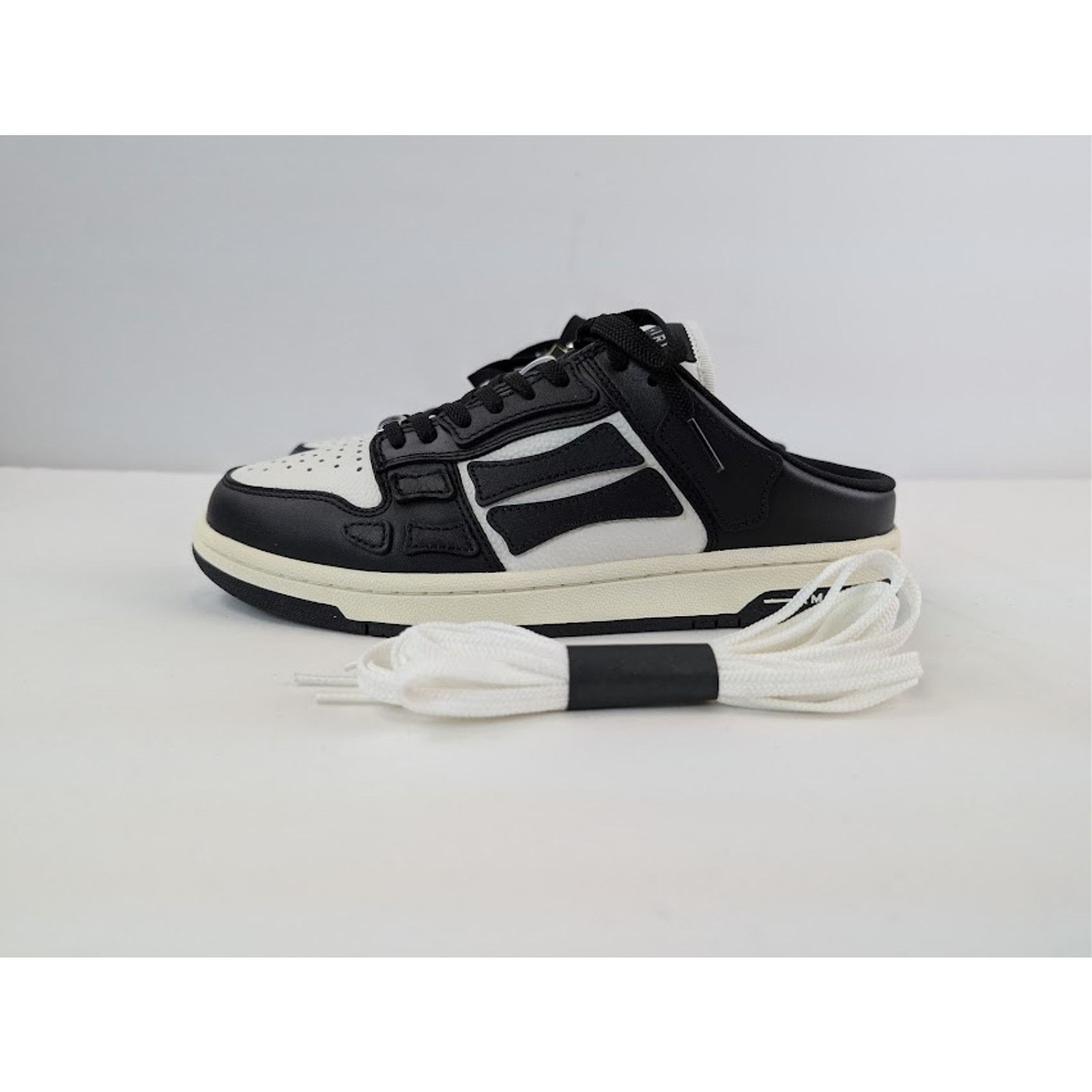 Amiri o1rshd1 Skel Low Top Mule Sneakers in Black / White Size US 10 / EU 43 - 11 Thumbnail